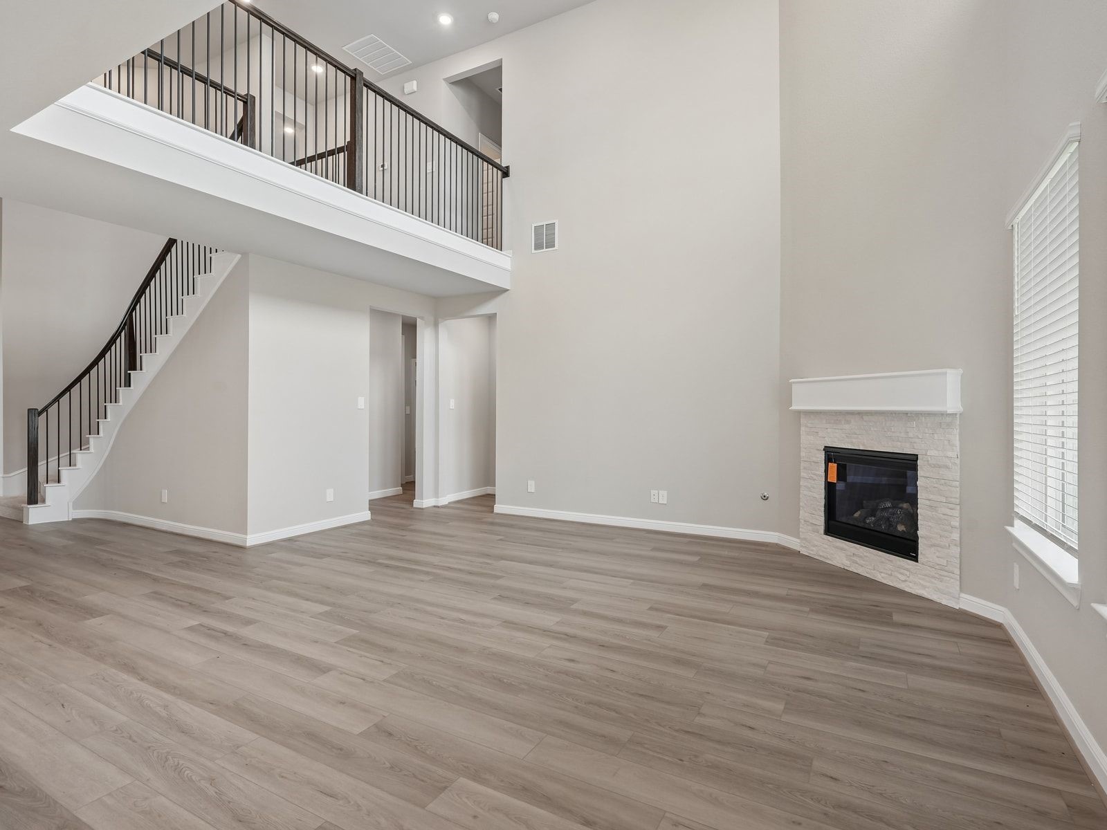 6112 Golden Plover Lane, Pearland, TX 77584