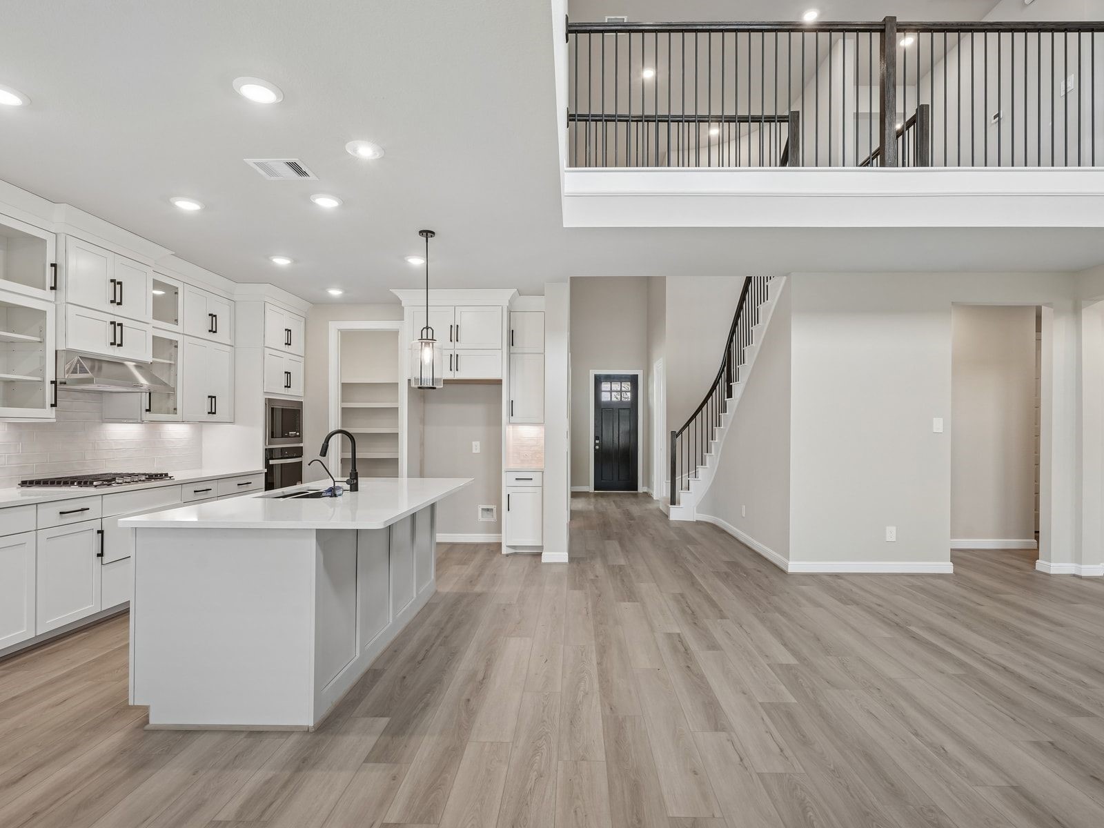 6112 Golden Plover Lane, Pearland, TX 77584