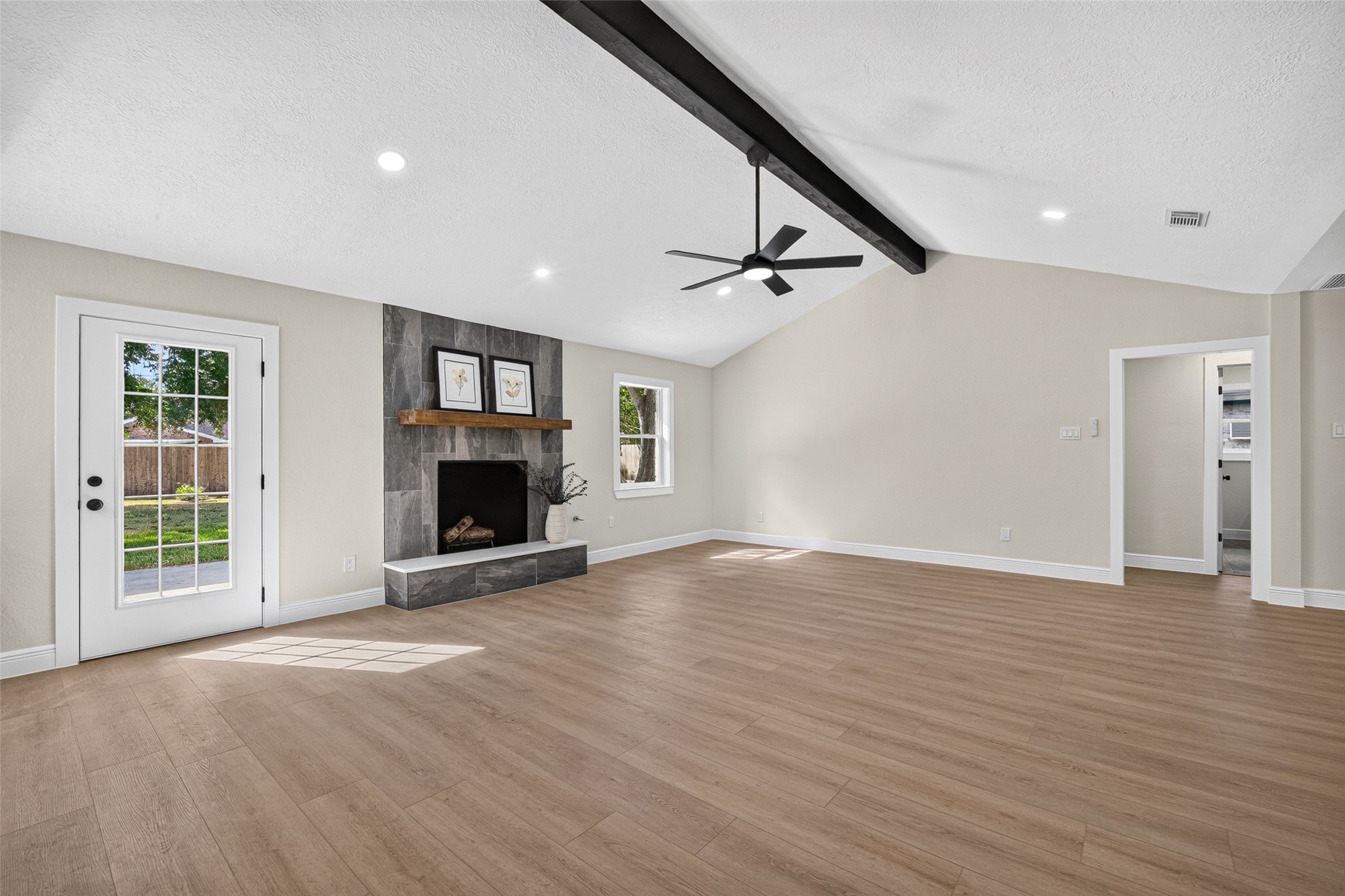 903 Chetwood Circle, League City, TX 77573