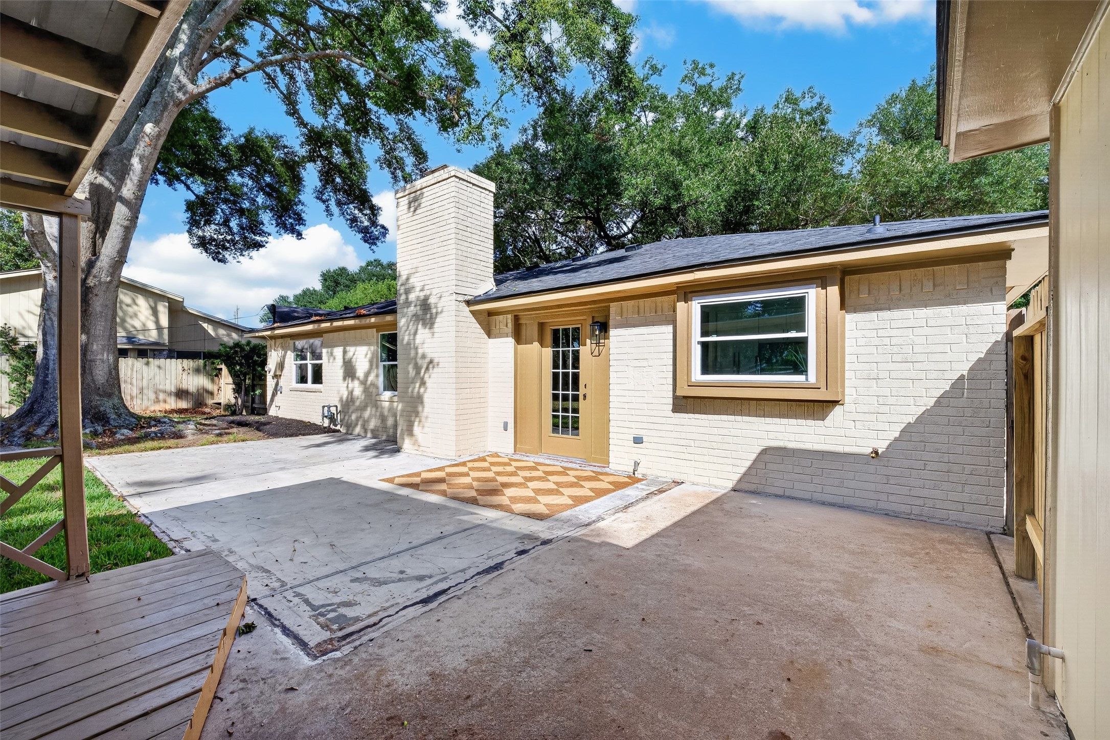 903 Chetwood Circle, League City, TX 77573