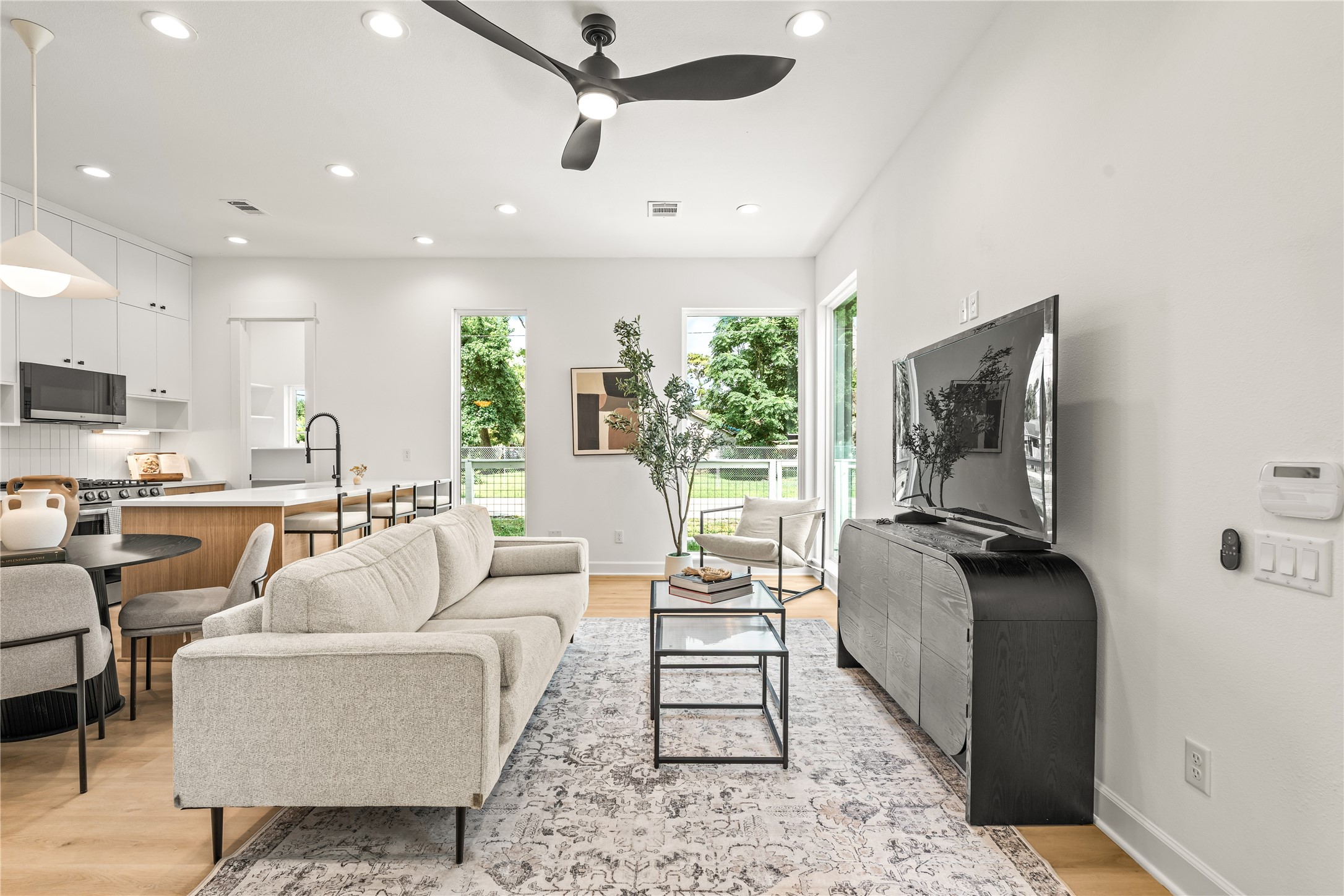 Living area, alternate elevation  unobstructed sightlines straight through to the kitchen
