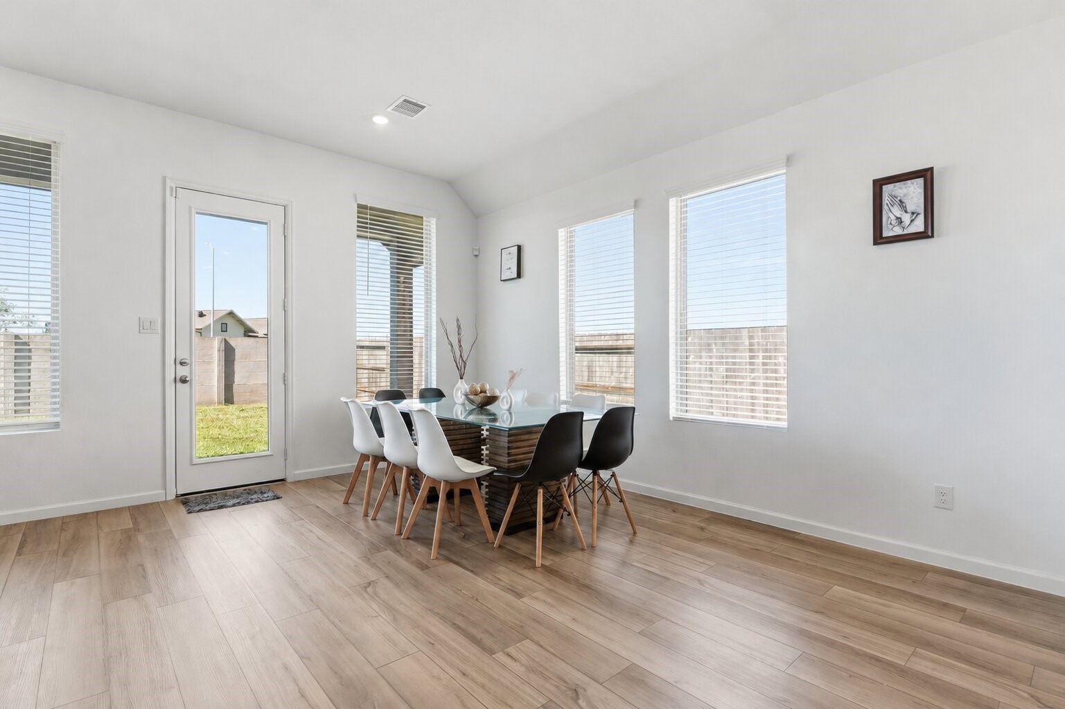 Roomy Dining Area