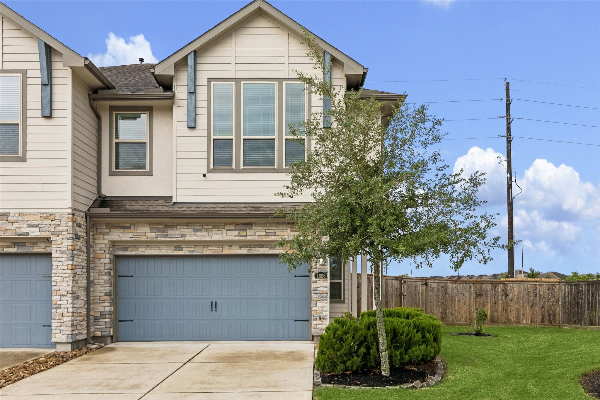 1606 Ryon Falls Drive, Richmond, TX 77469 1606 Ryon Falls Drive, Richmond, TX 77469