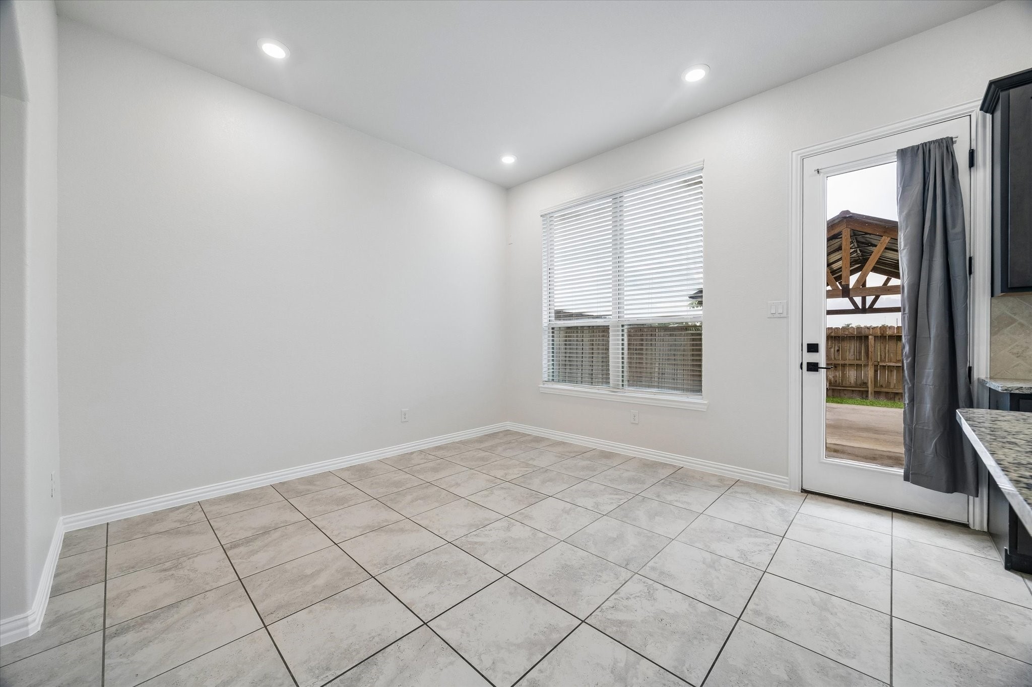 1606 Ryon Falls Drive, Richmond, TX 77469