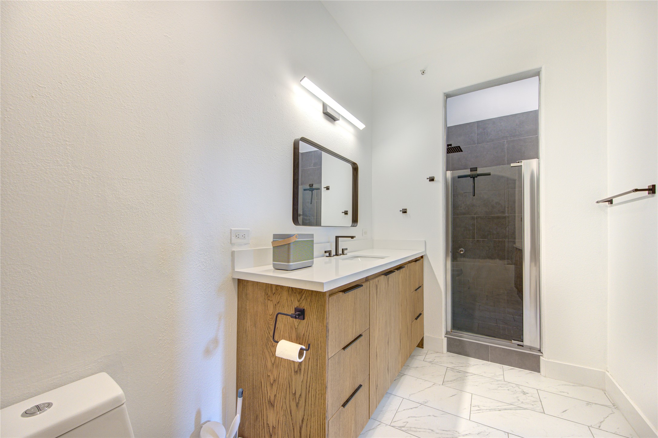 1901 Post Oak Boulevard, #3105, Houston, TX 77056