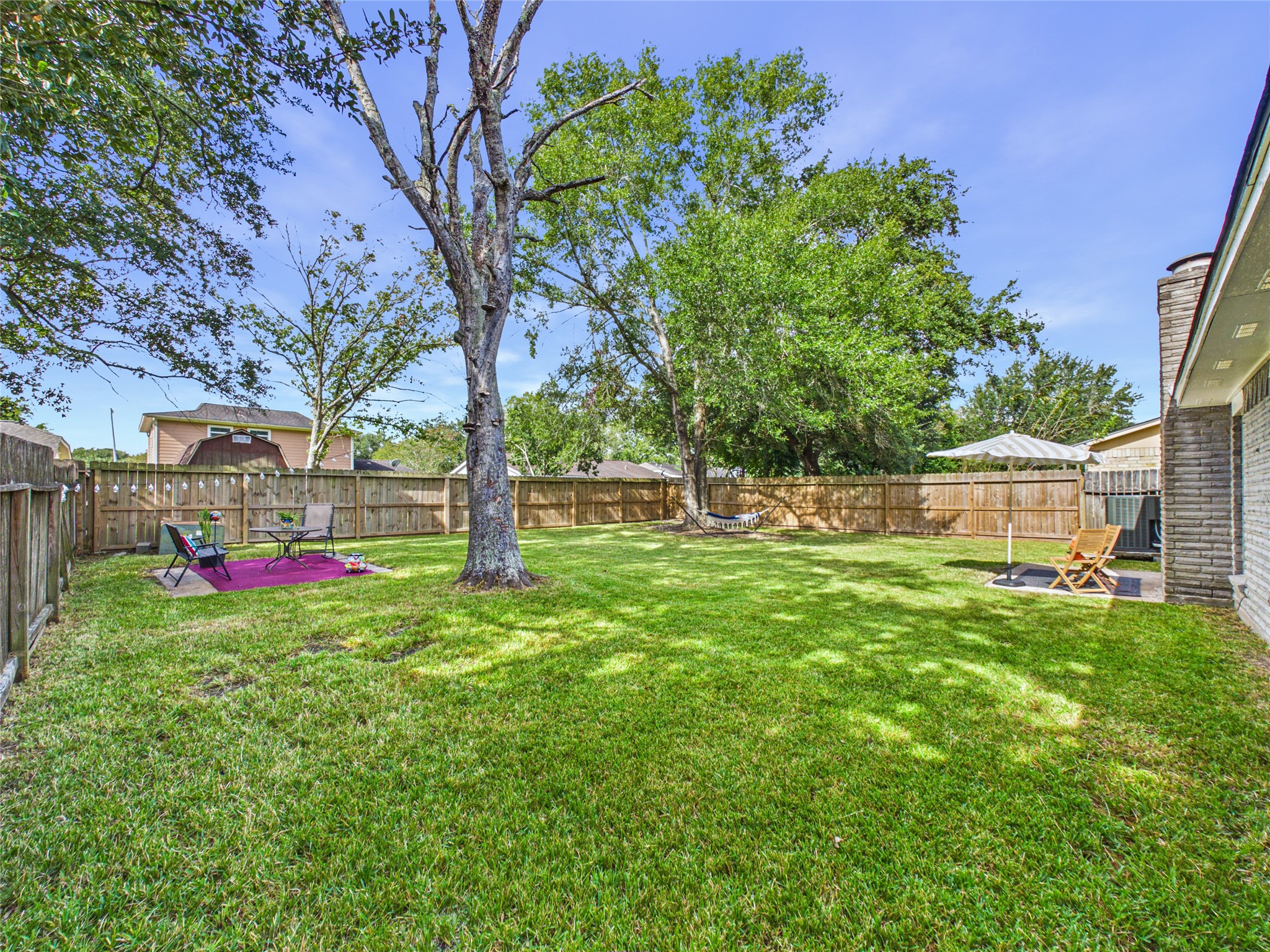 6209 Brookdale Drive, League City, TX 77573