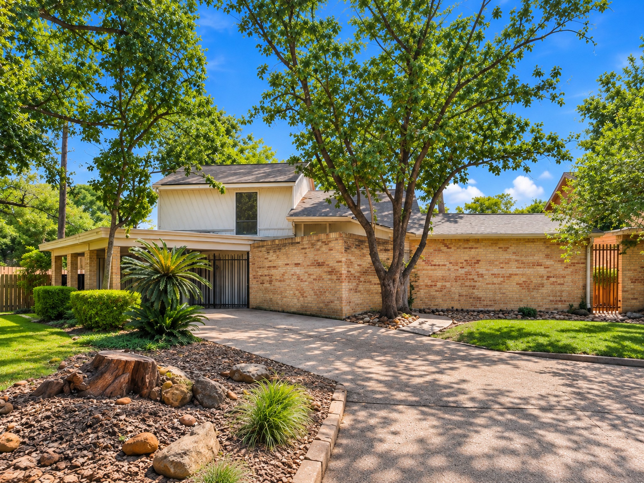 166 Old Bridge Lake, Houston, TX 77069 166 Old Bridge Lake, Houston, TX 77069