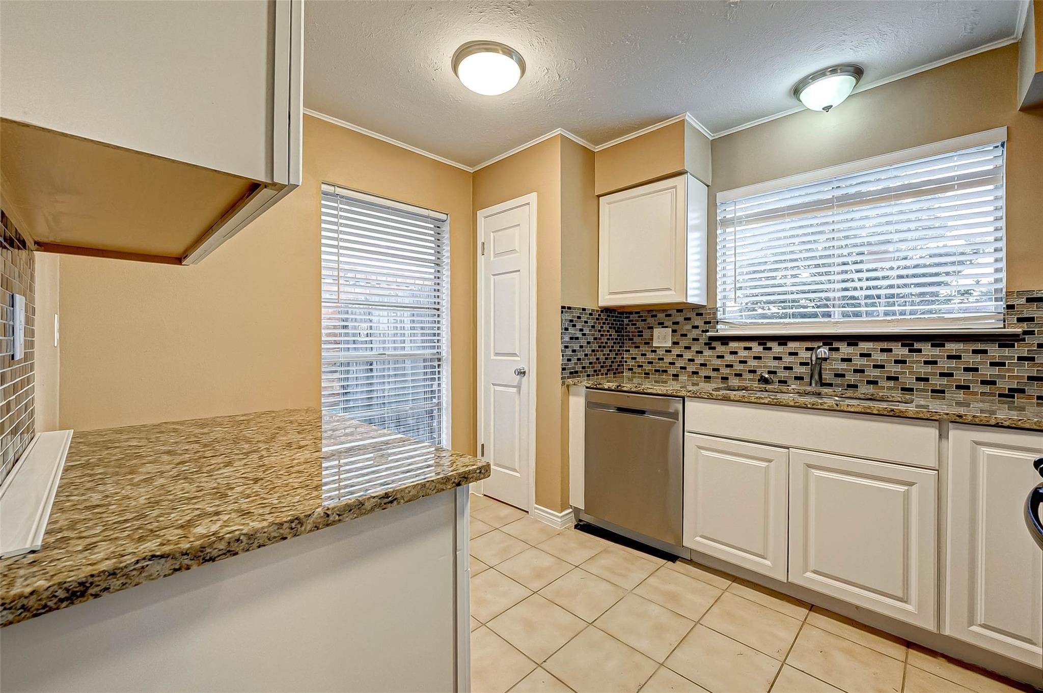 718 Beechbend Drive, Missouri City, TX 77489