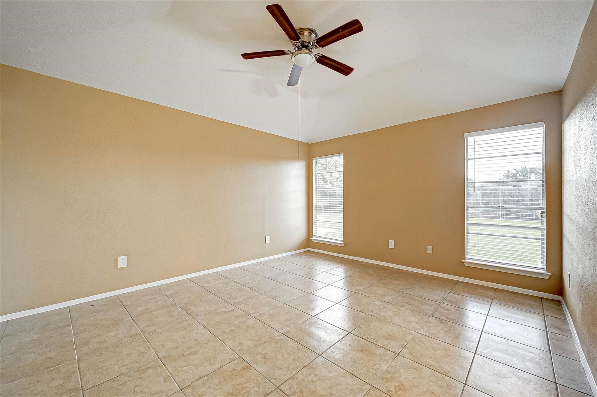 718 Beechbend Drive, Missouri City, TX 77489