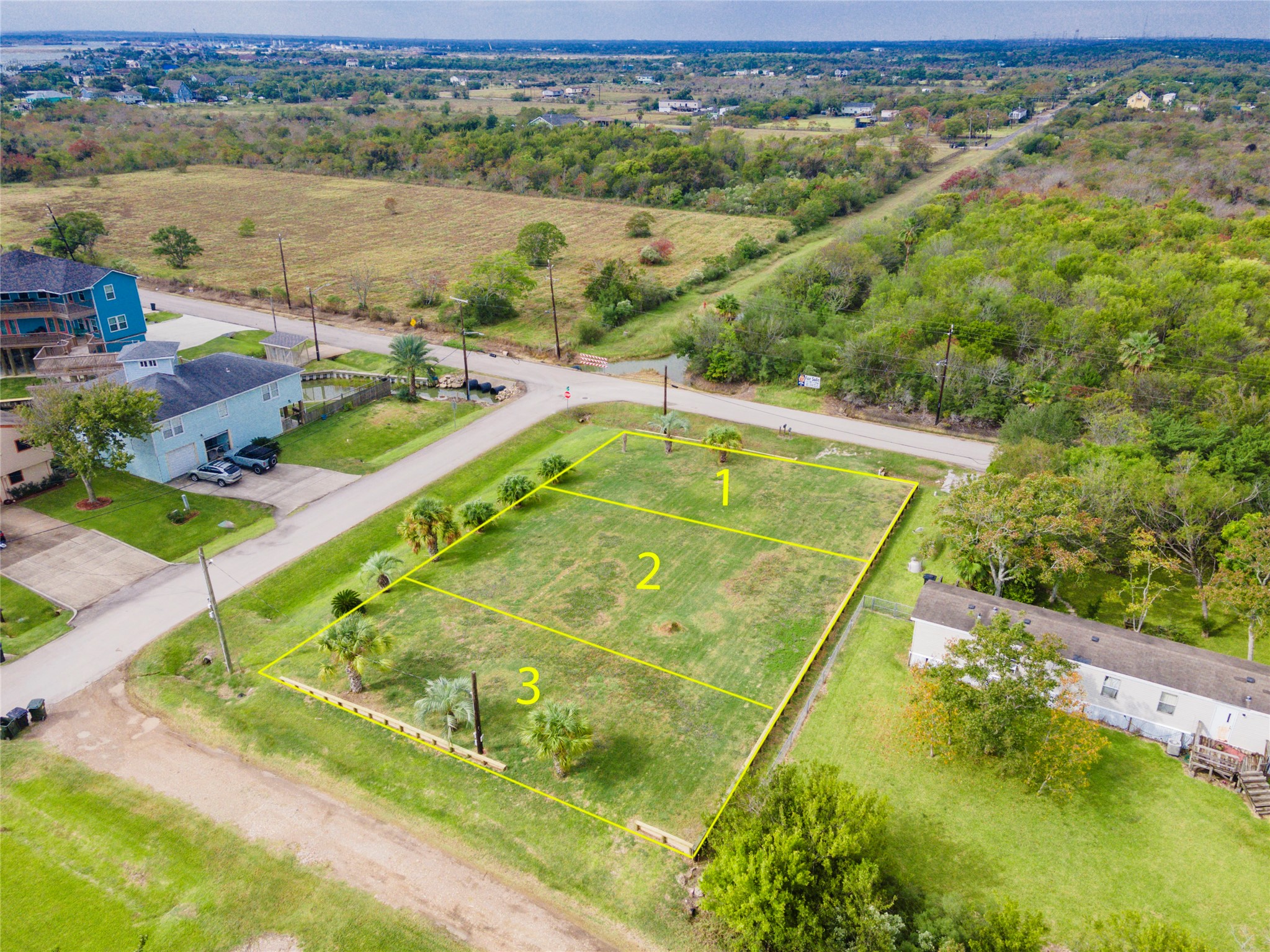 Lot 3 Avenue L, Bacliff, TX 77518