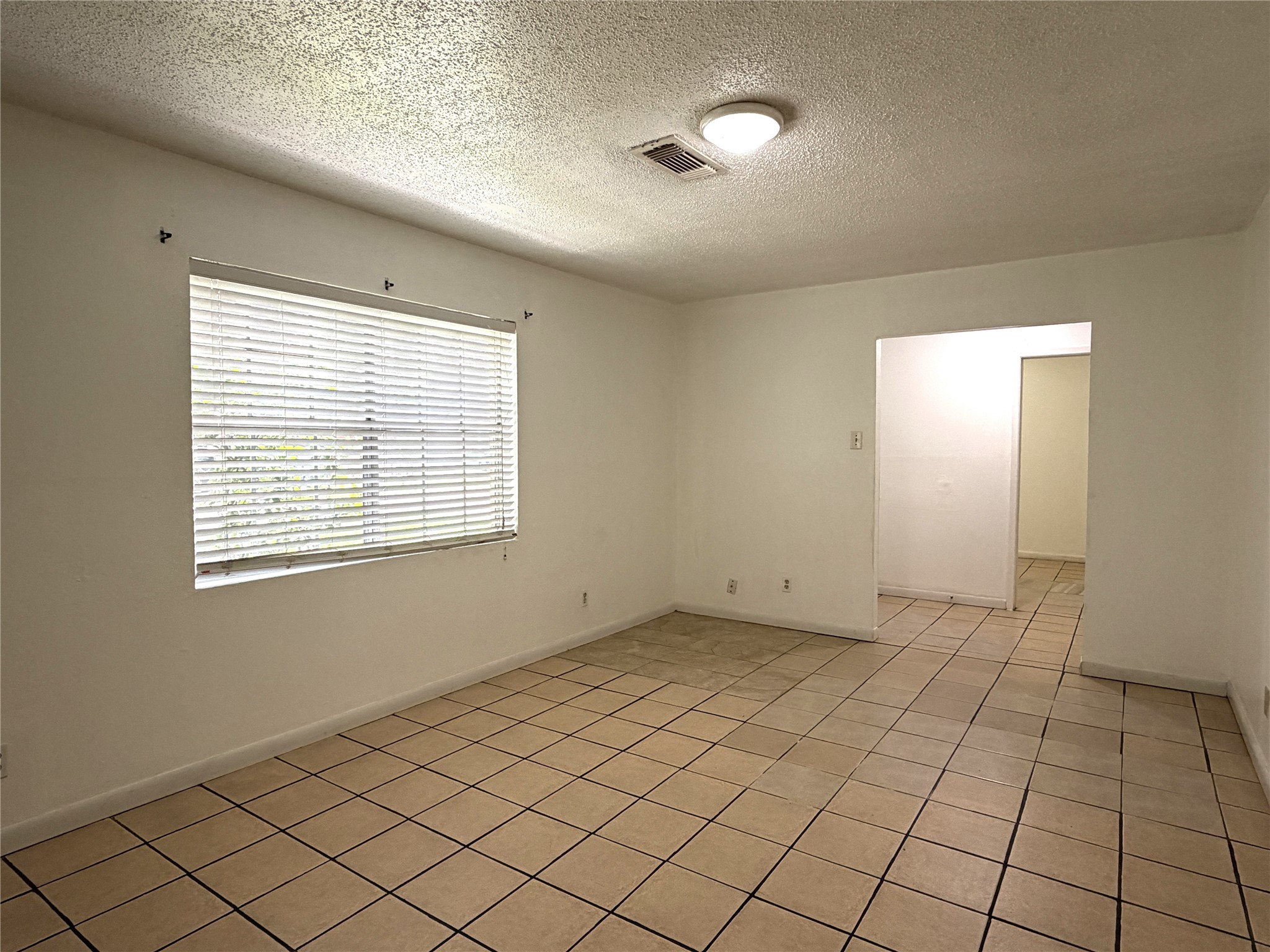 8842 Barton Street, Houston, TX 77075 8842 Barton Street, Houston, TX 77075
