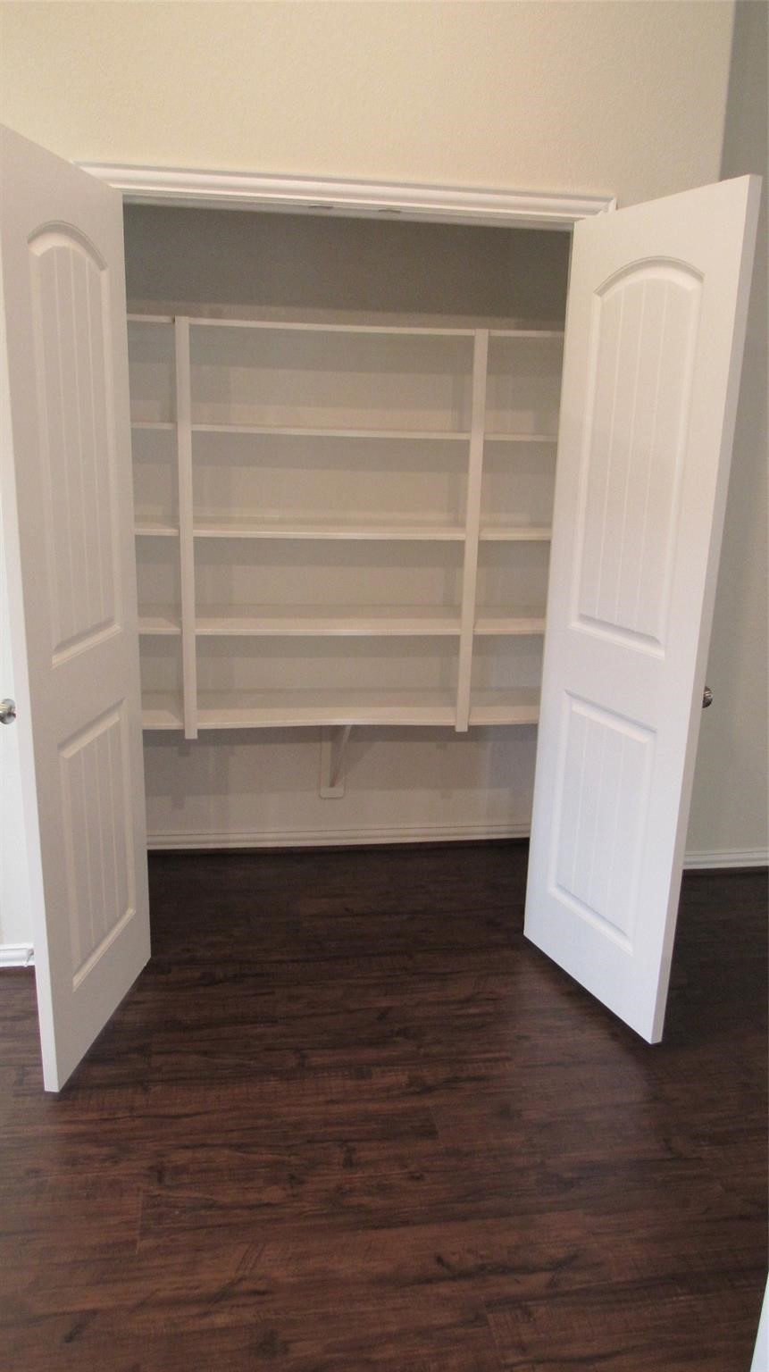 9007 Beacon Mill Drive, Cypress, TX 77433