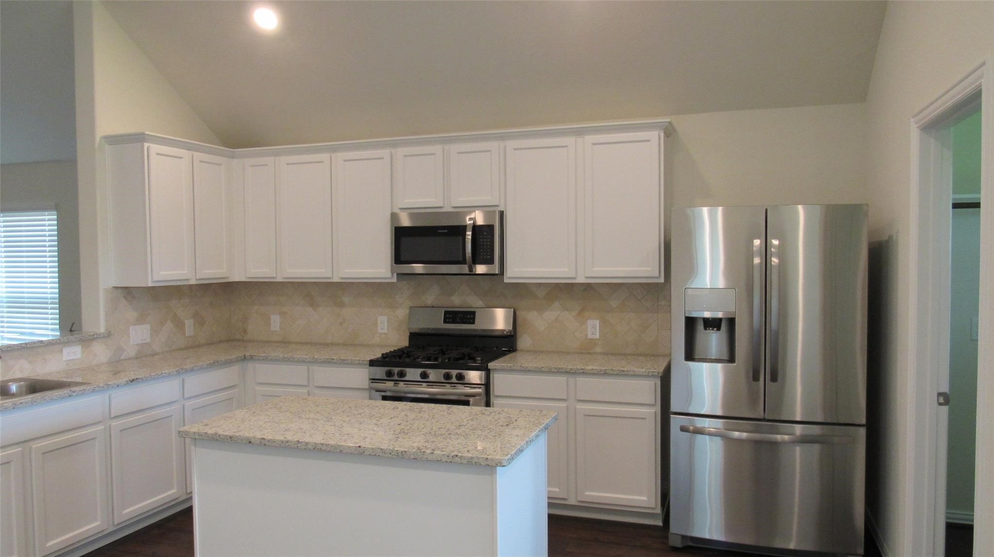9007 Beacon Mill Drive, Cypress, TX 77433