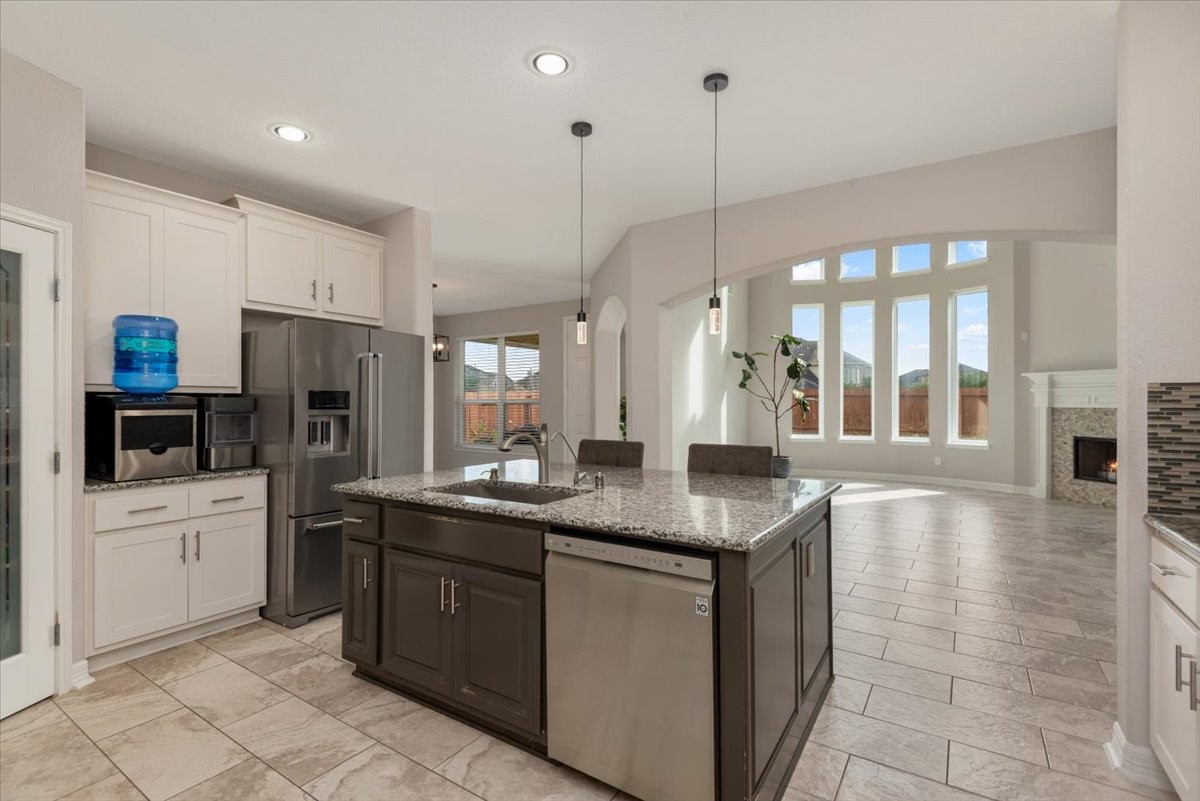 32019 Casa Linda Drive, Hockley, TX 77447