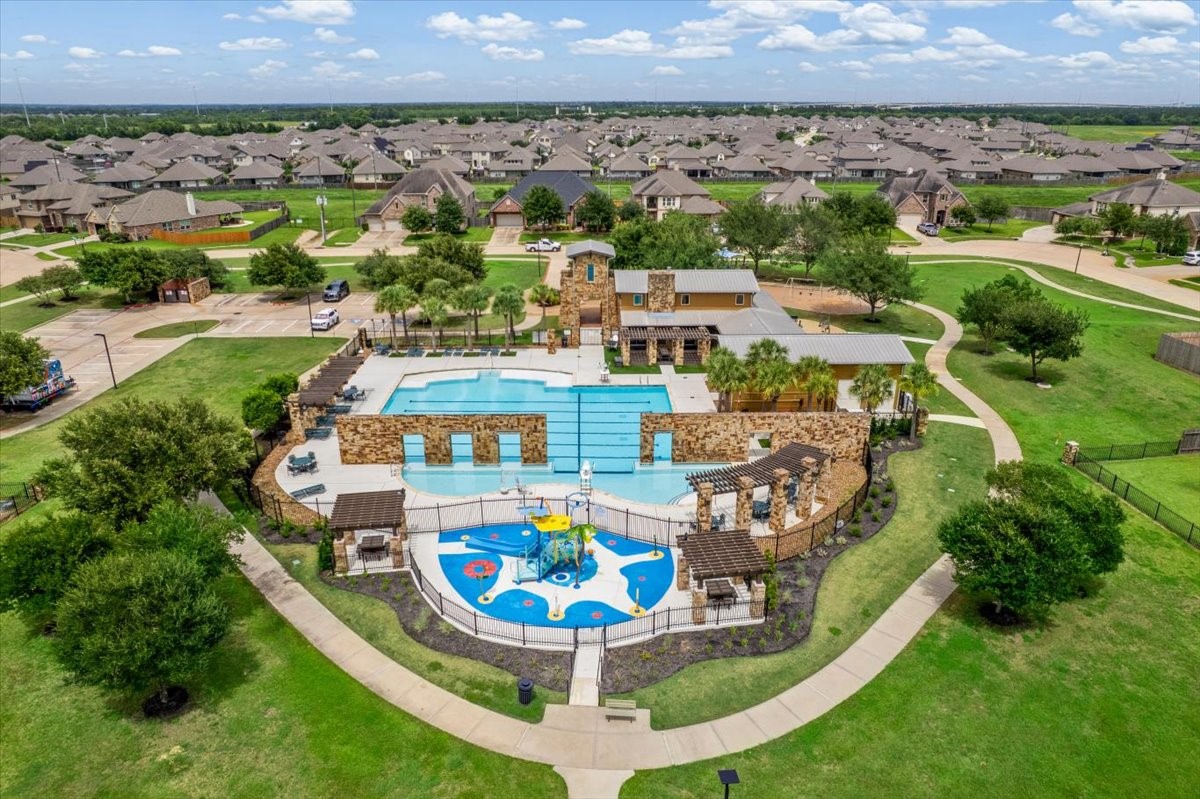32019 Casa Linda Drive, Hockley, TX 77447