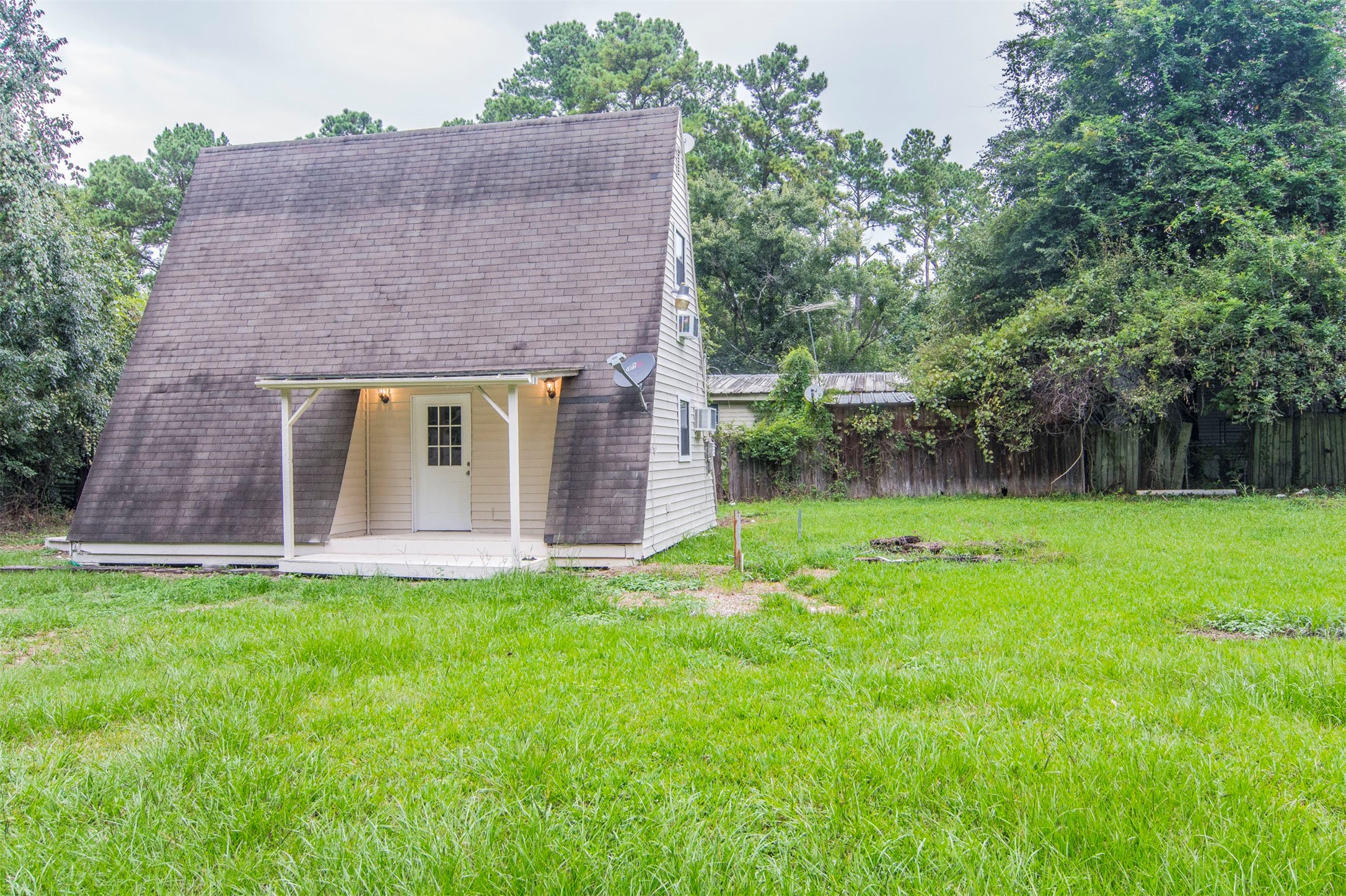 9760 Black Gum, Willis, TX 77318
