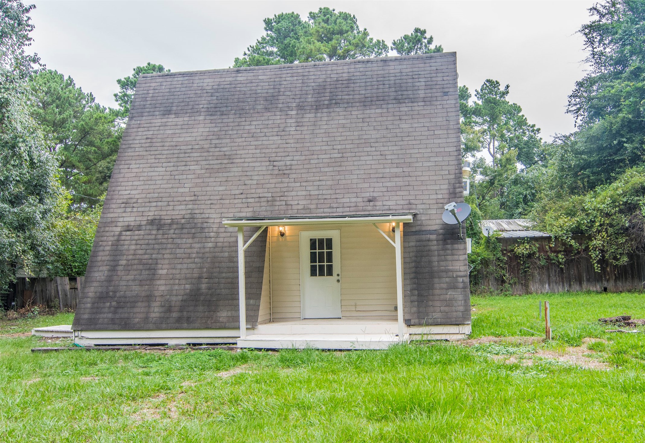 9760 Black Gum, Willis, TX 77318
