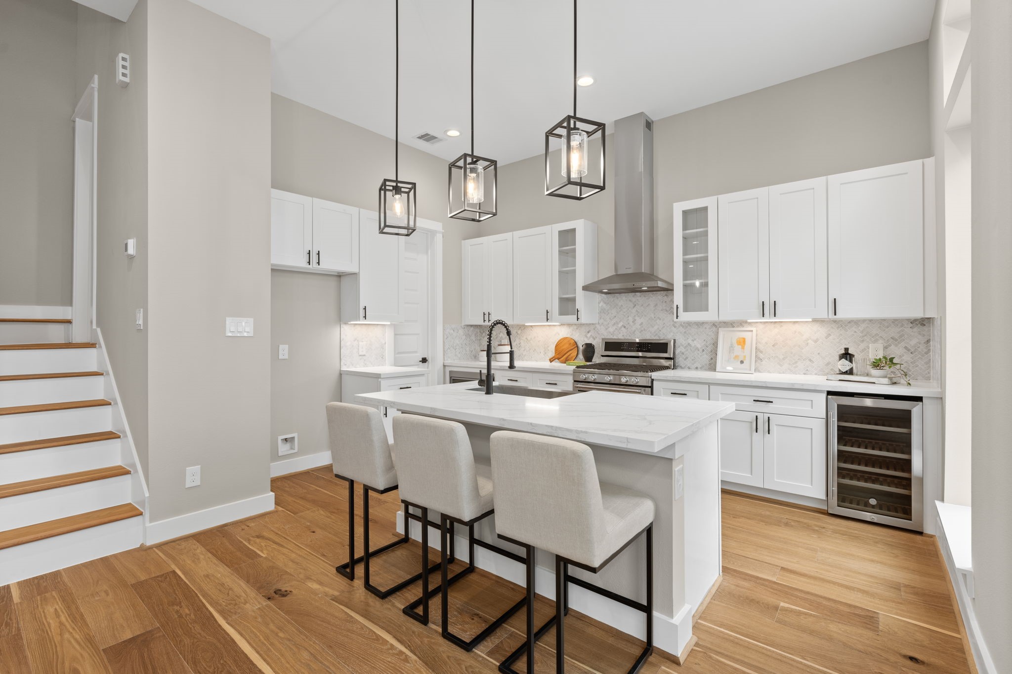 1175 W 19th Street, Houston, TX 77008