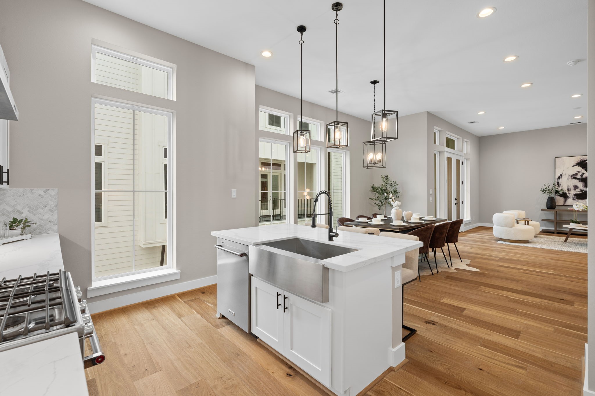 1175 W 19th Street, Houston, TX 77008