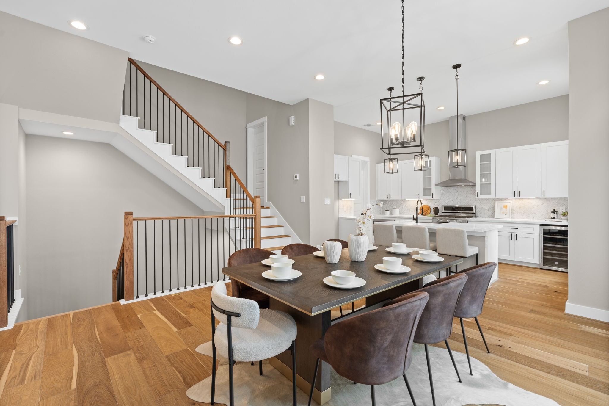 1175 W 19th Street, Houston, TX 77008