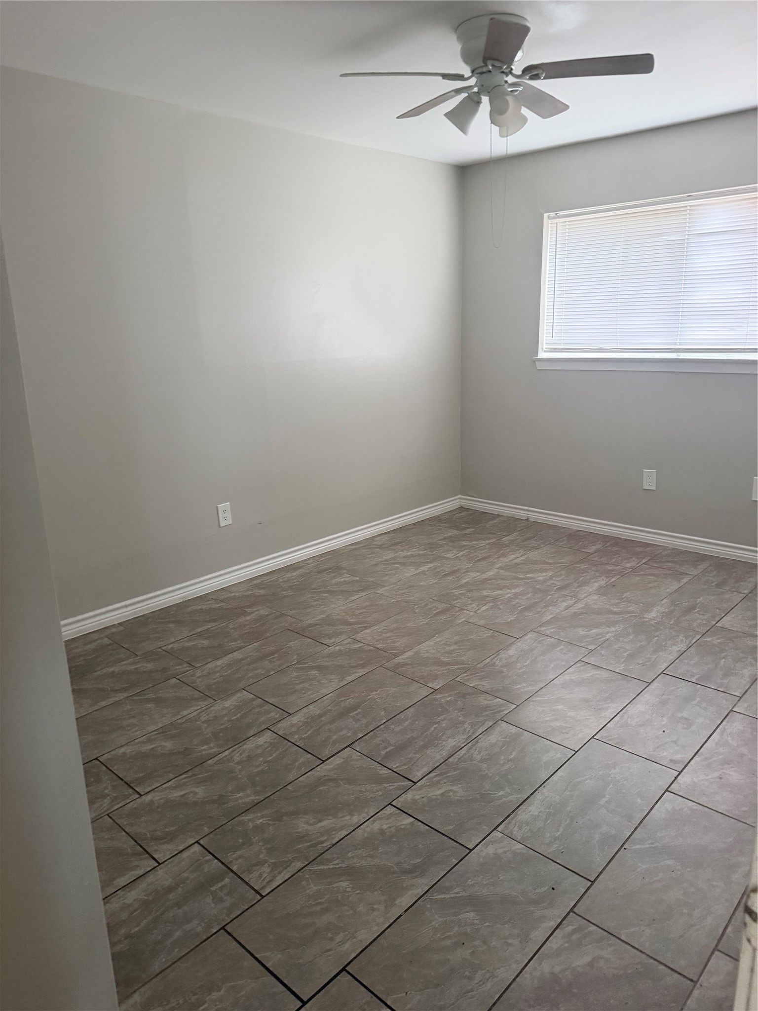 1610 2nd Street, League City, TX 77573
