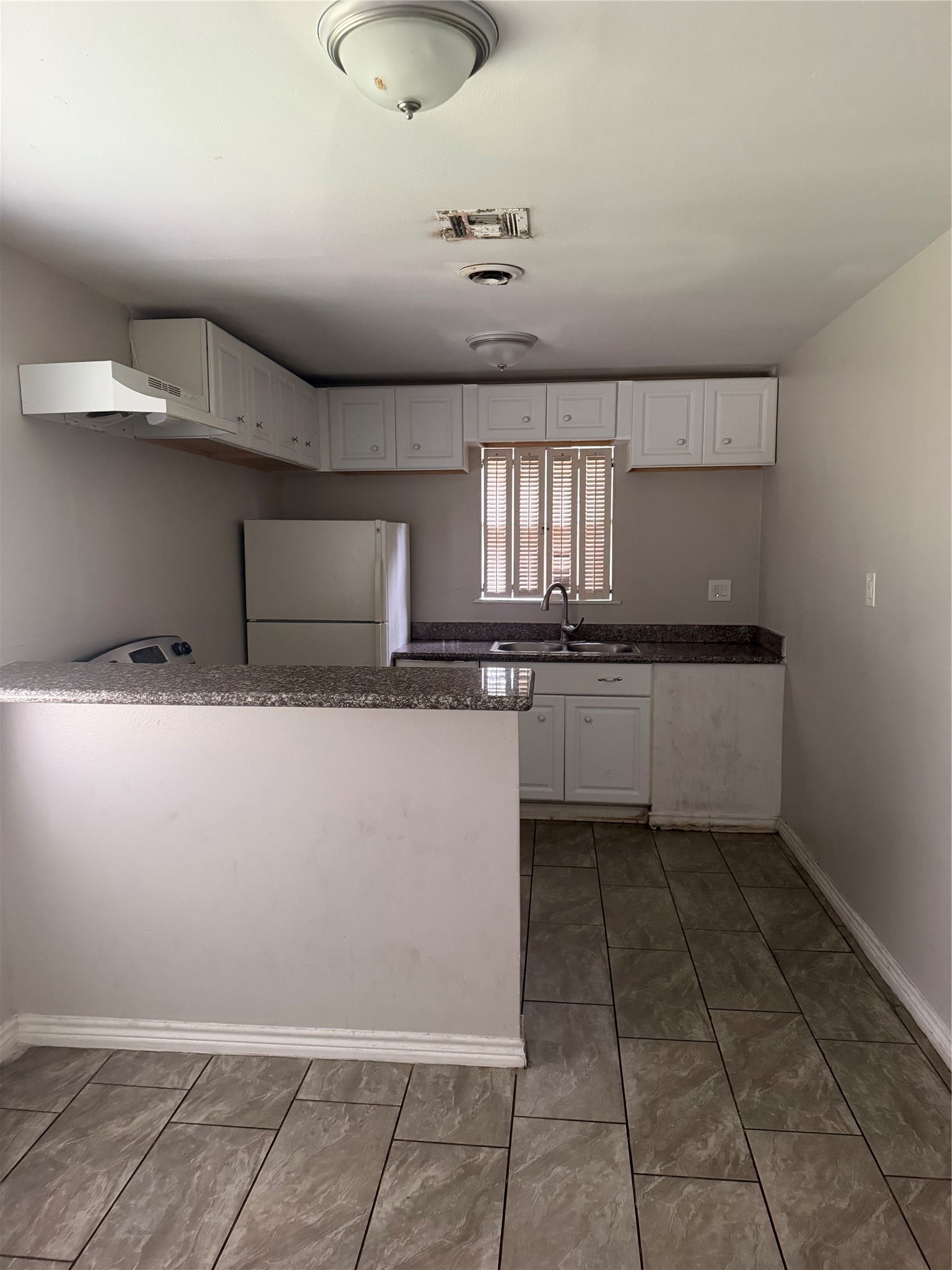 1610 2nd Street, League City, TX 77573