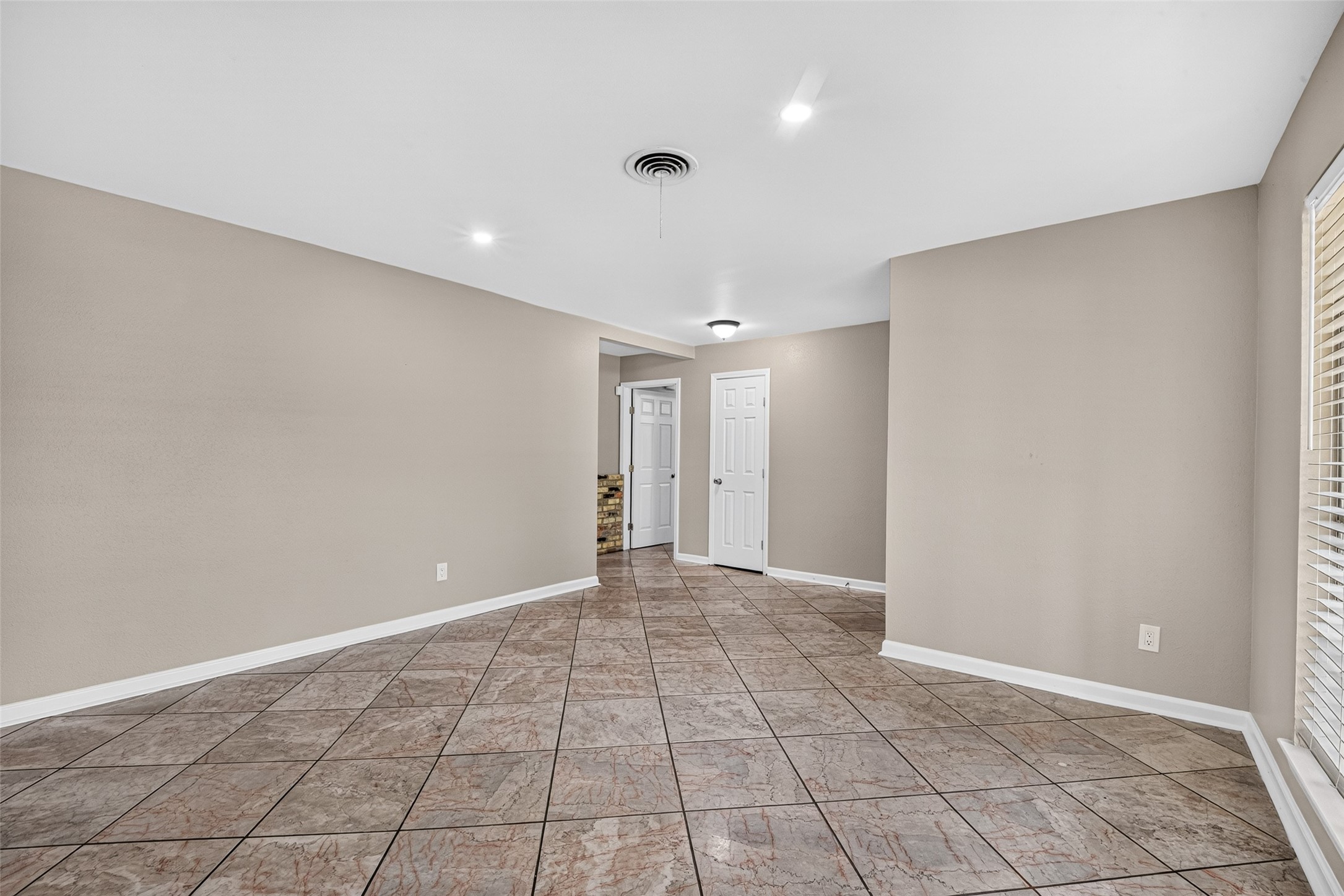 6038 Cartagena Street, Houston, TX 77035