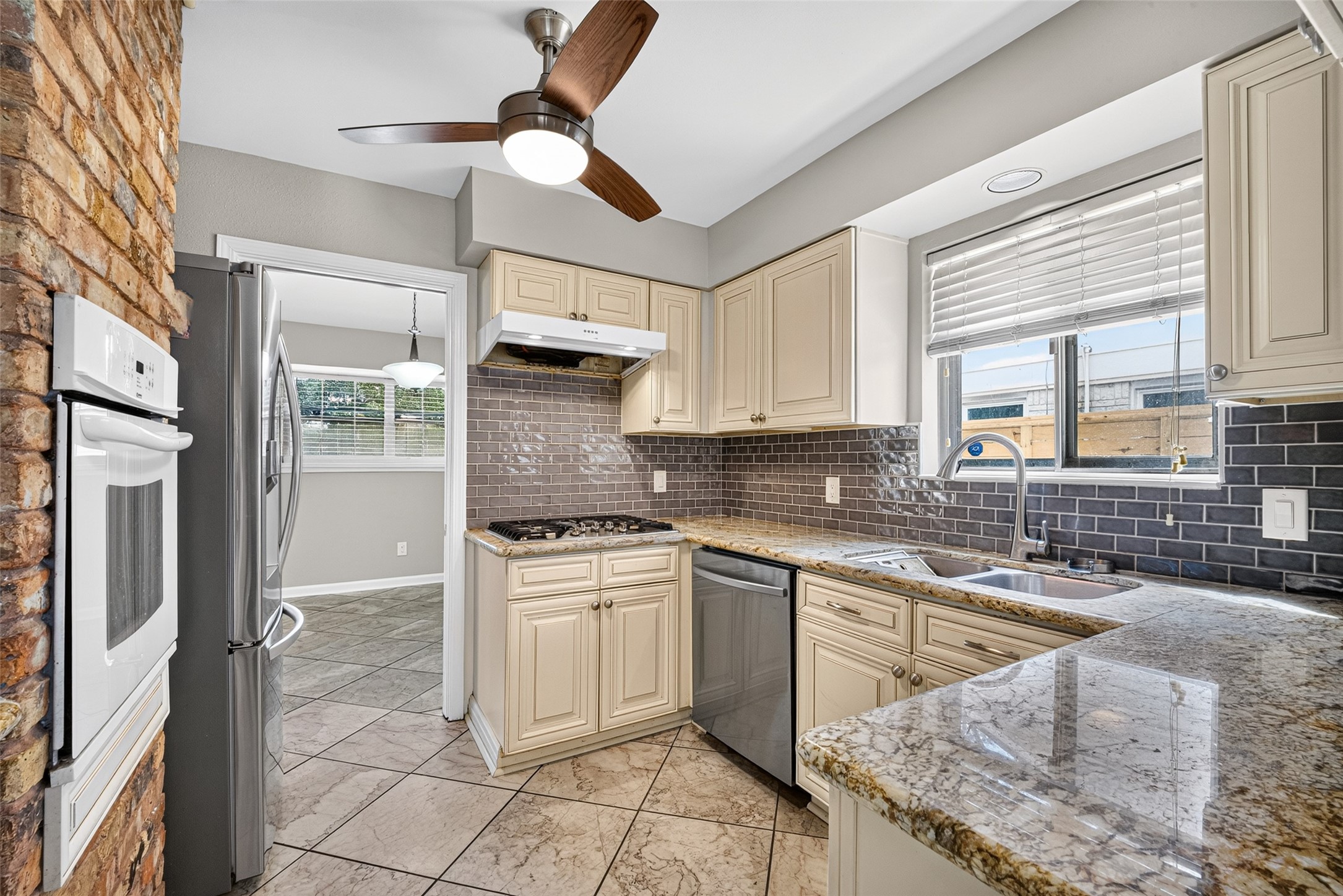 6038 Cartagena Street, Houston, TX 77035