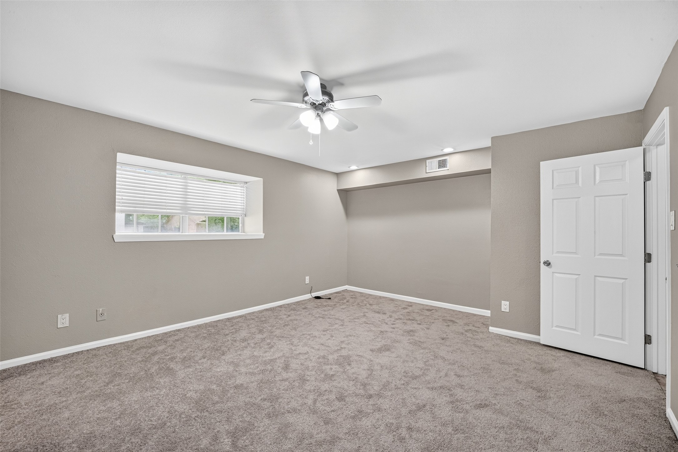 6038 Cartagena Street, Houston, TX 77035