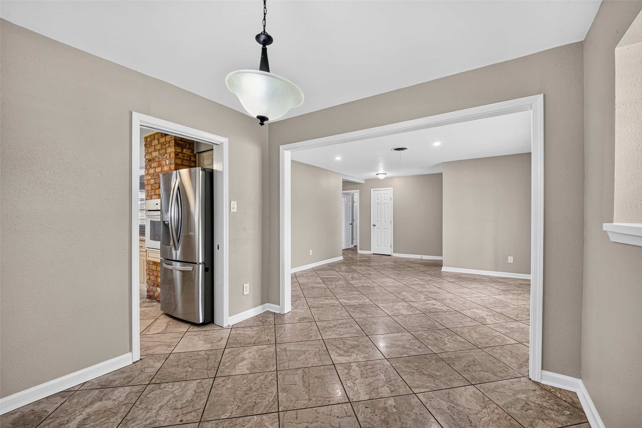 6038 Cartagena Street, Houston, TX 77035