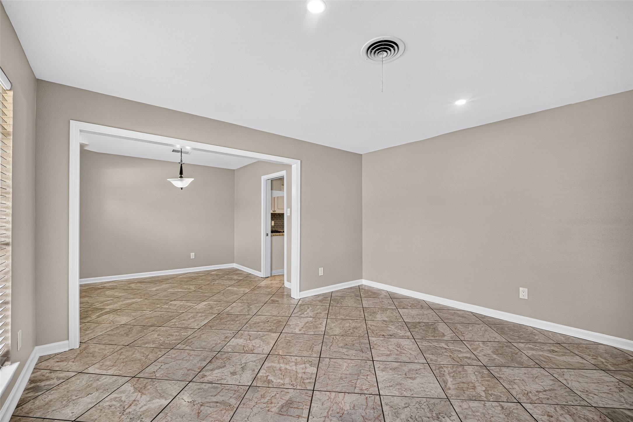 6038 Cartagena Street, Houston, TX 77035