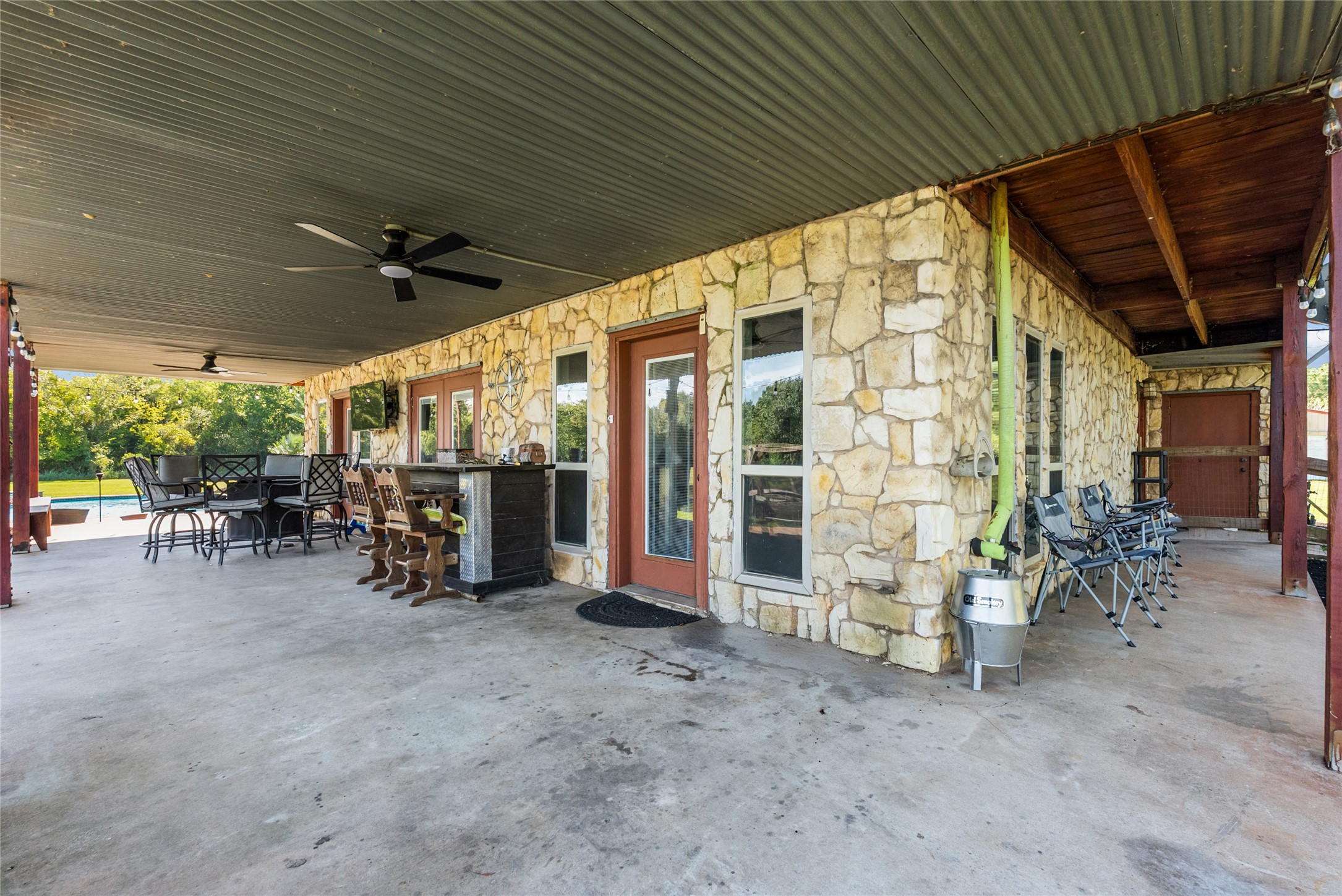 6510 Wig Street, San Leon, TX 77539