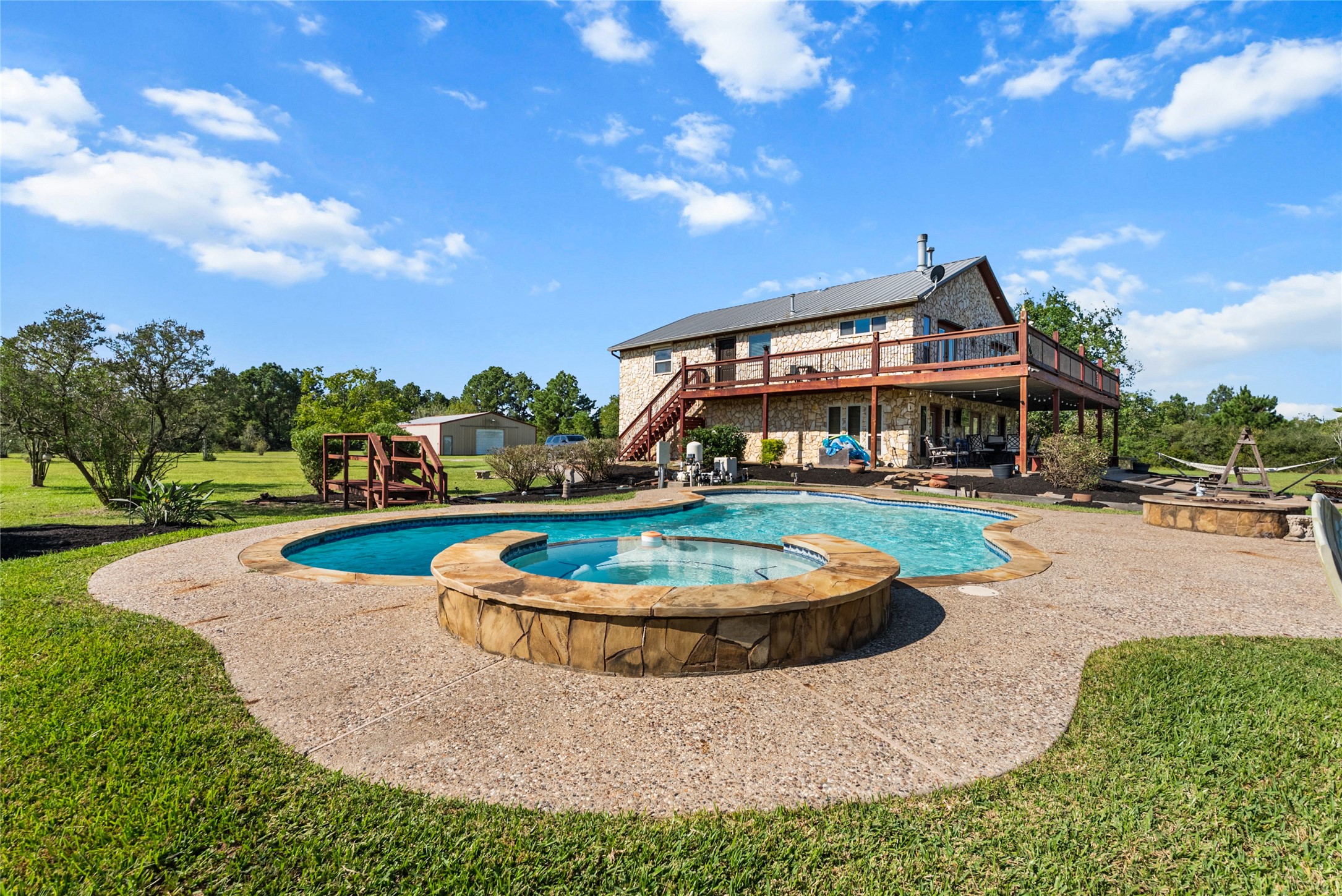 6510 Wig Street, San Leon, TX 77539