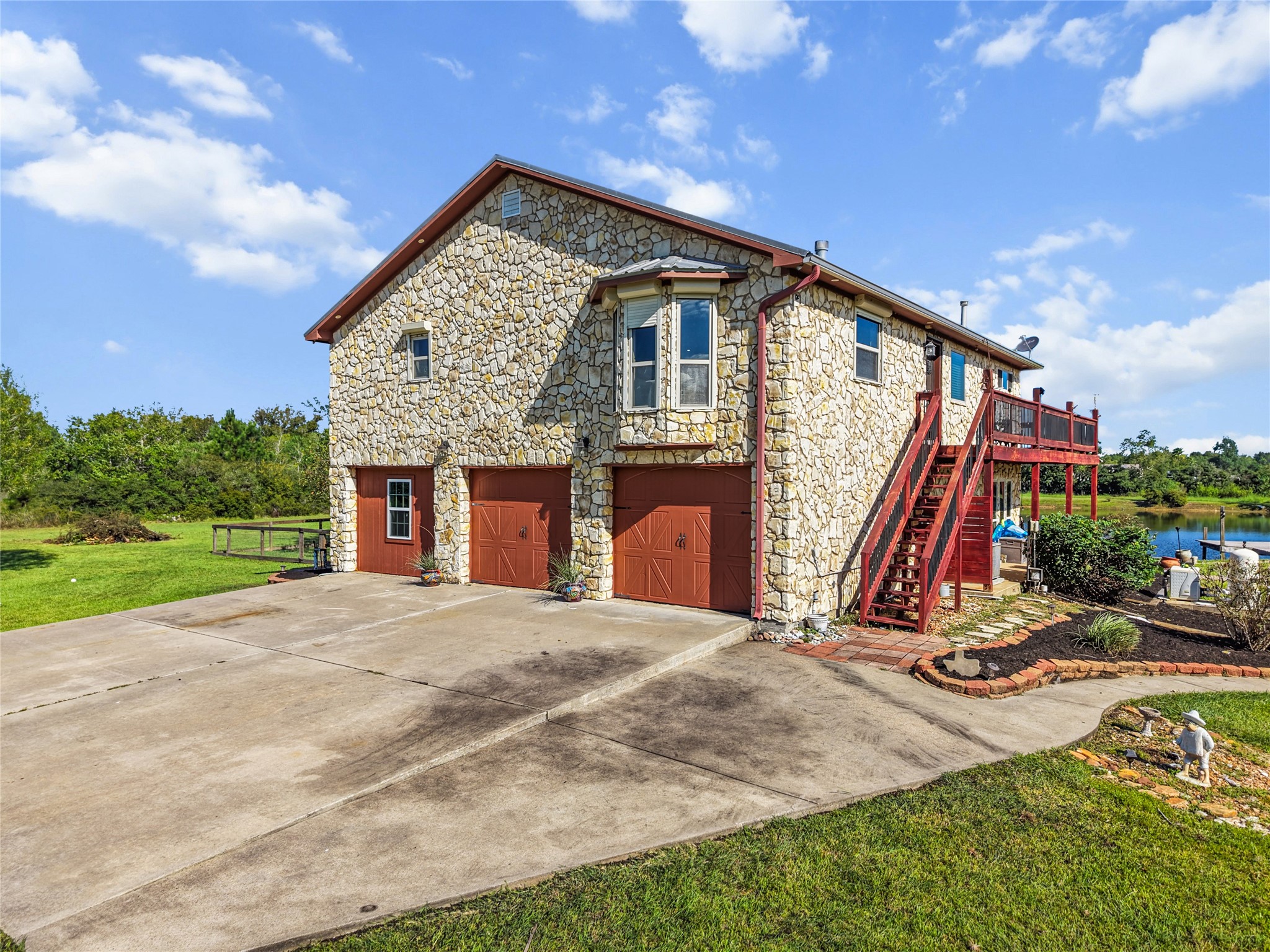 6510 Wig Street, San Leon, TX 77539