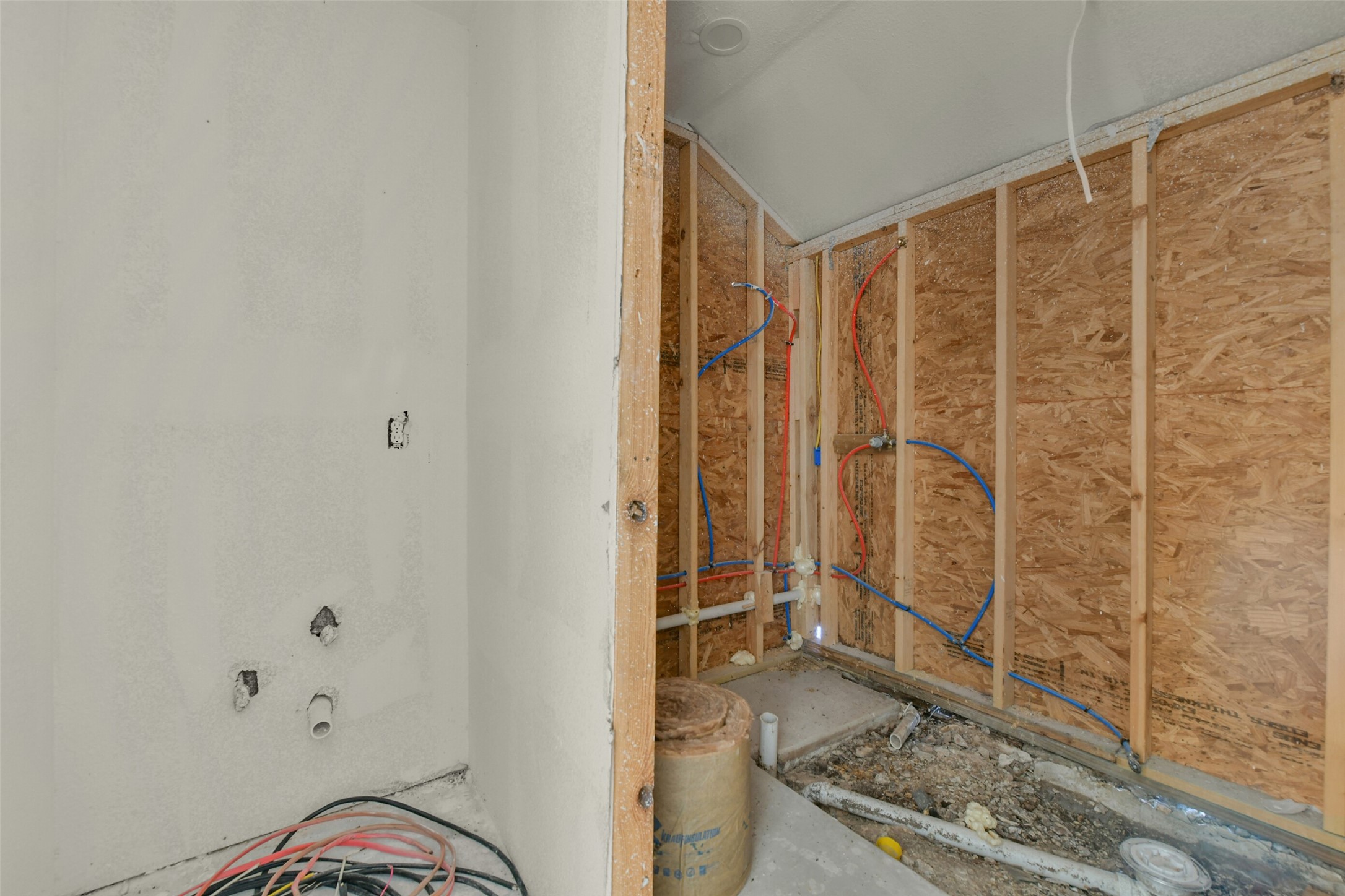 Semi Converted Garage (Bathroom #1)