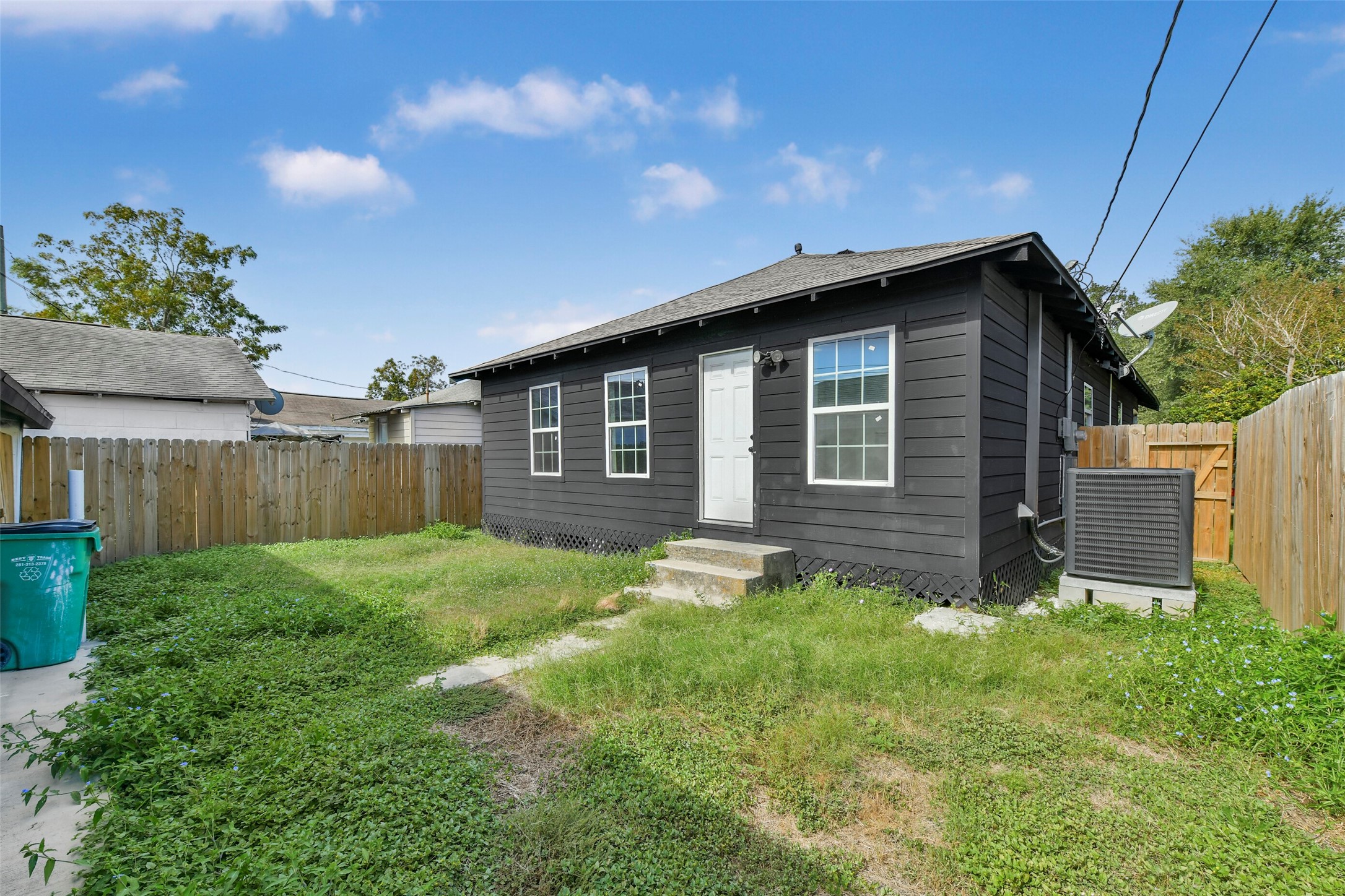 2216 New Jersey Street, Baytown, TX 77520