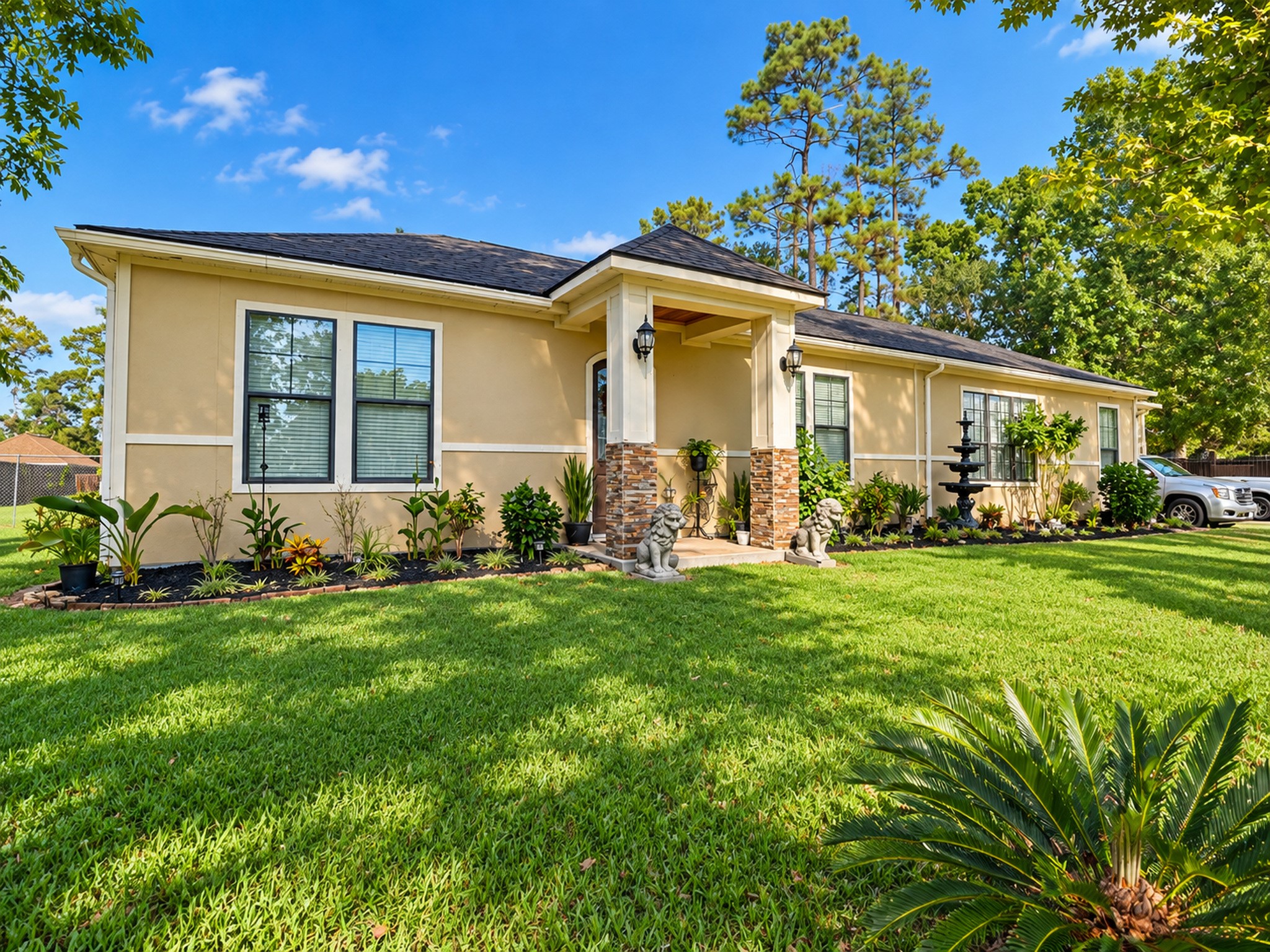 9727 Wiloak Street, Houston, TX 77078 9727 Wiloak Street, Houston, TX 77078