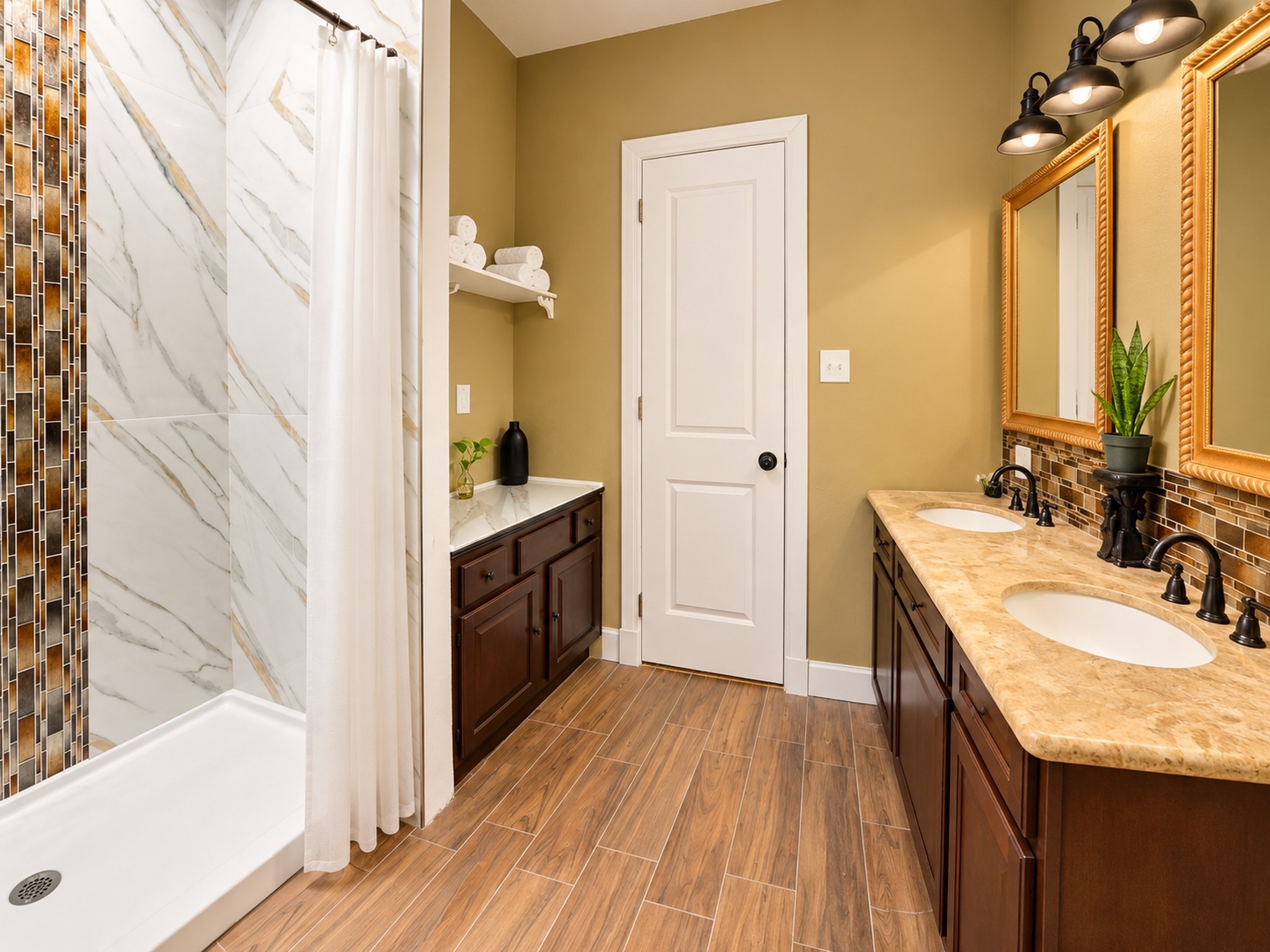 9727 Wiloak Street, Houston, TX 77078