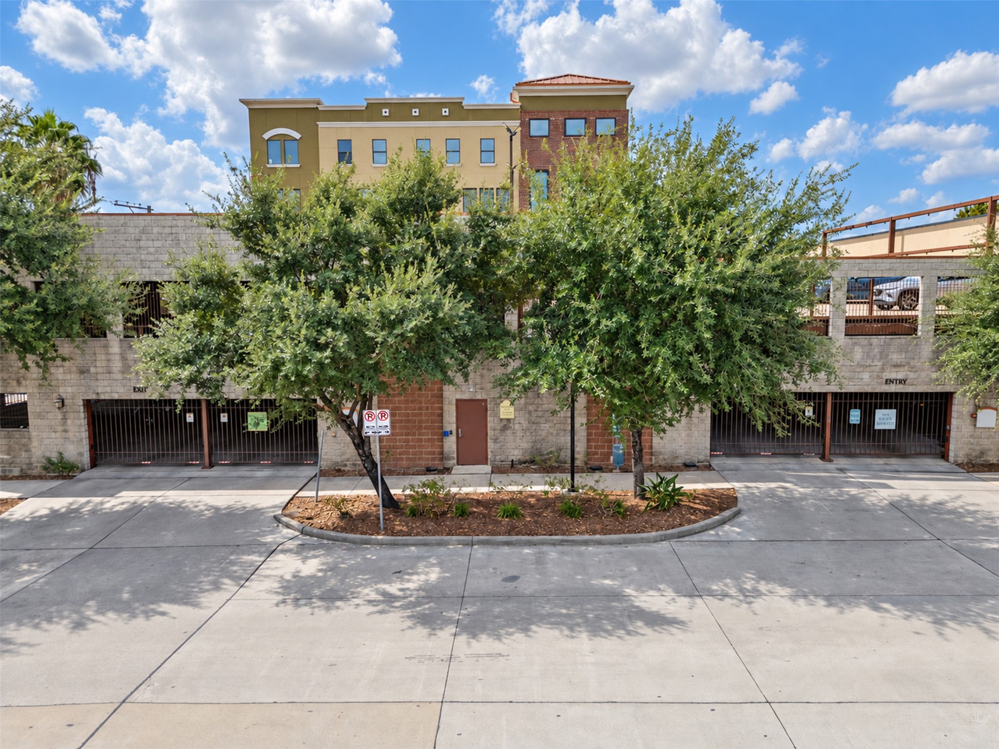 2323 Polk Street, #205, Houston, TX 77003