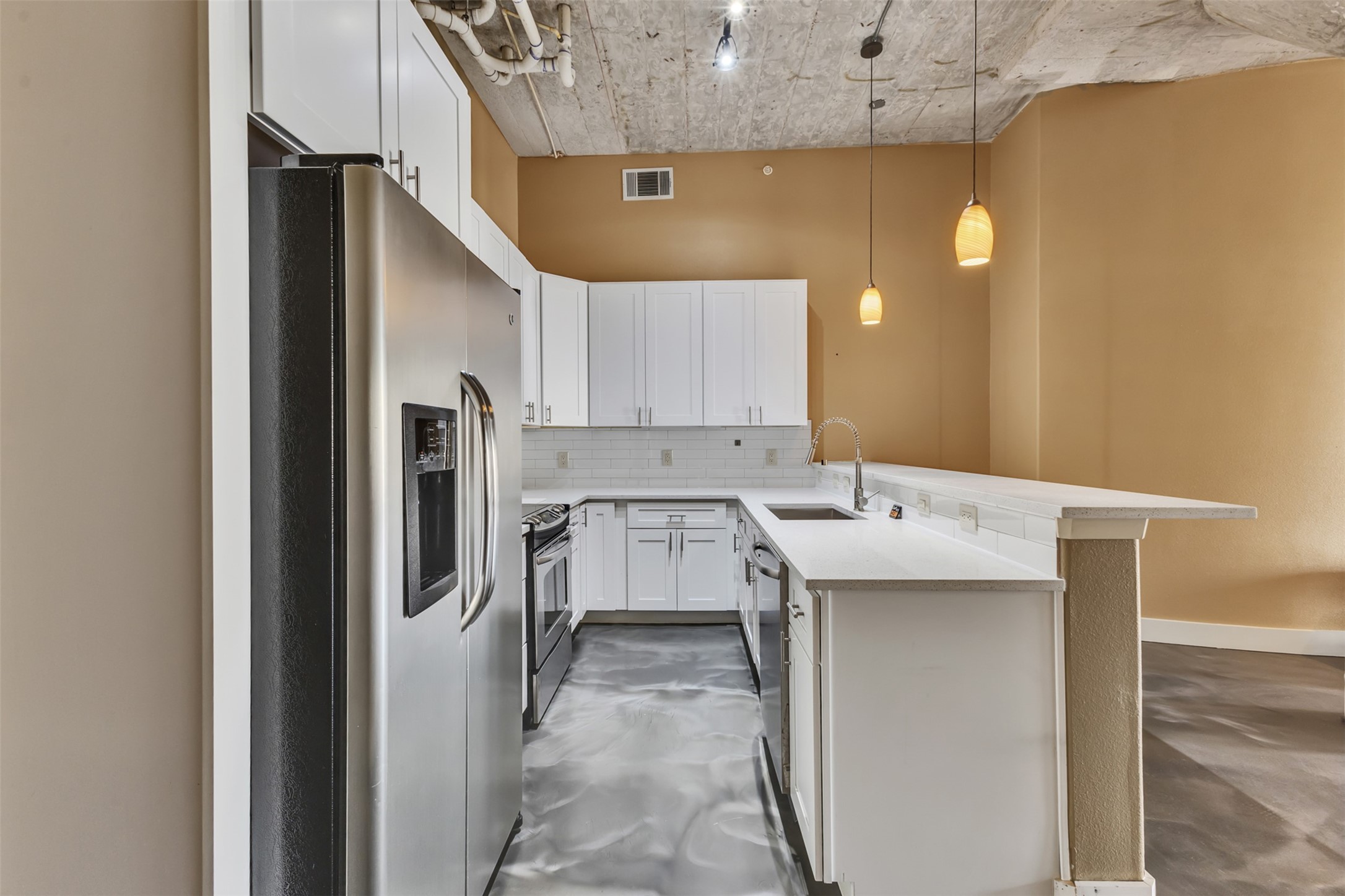 2323 Polk Street, #205, Houston, TX 77003