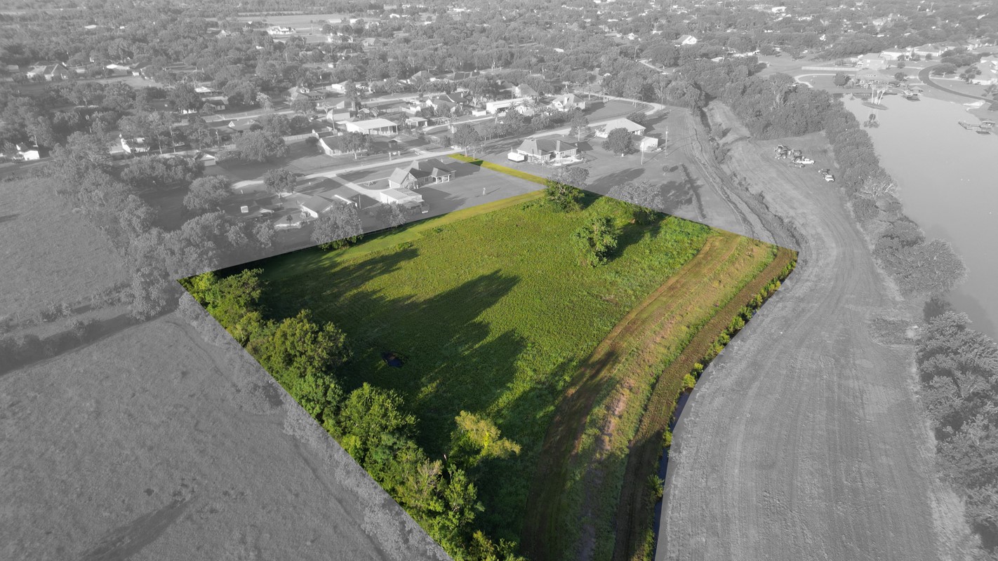 There is plenty of space for a home, barn, animals and so much more! Boundary lines are approximate.