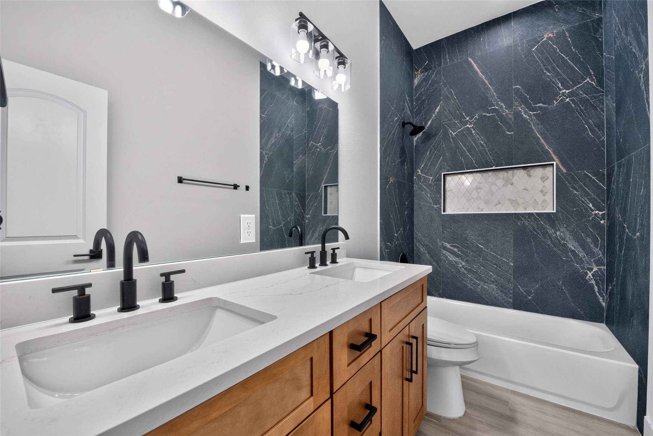 Secondary full bath on second floor