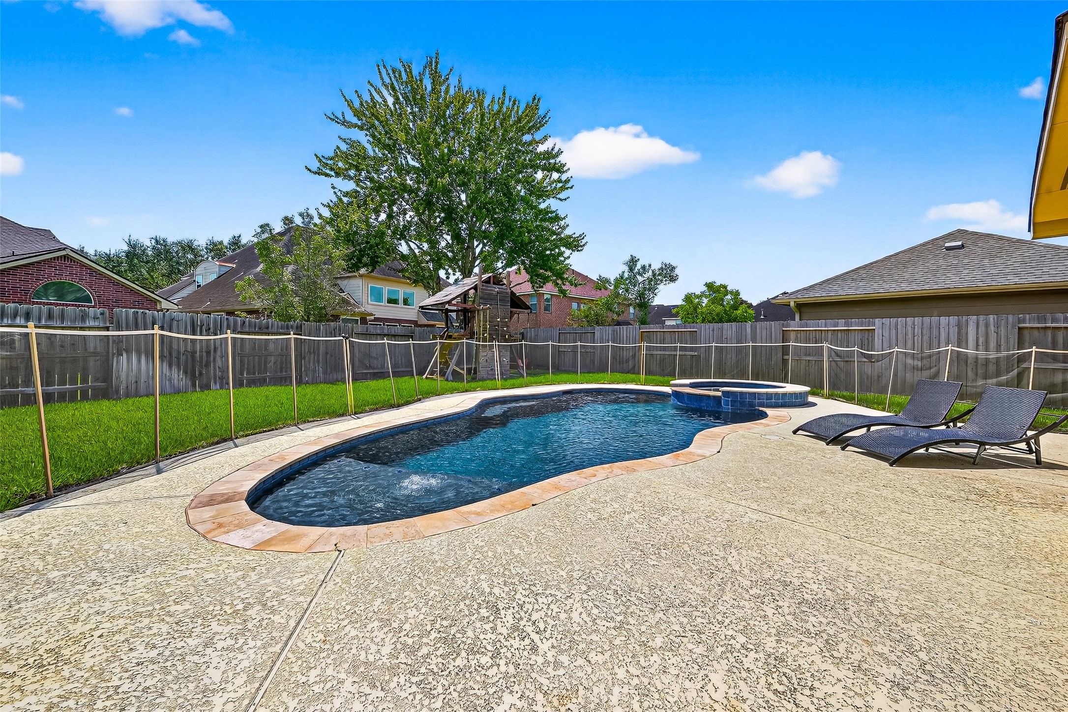4722 Plato Park Drive, Sugar Land, TX 77479
