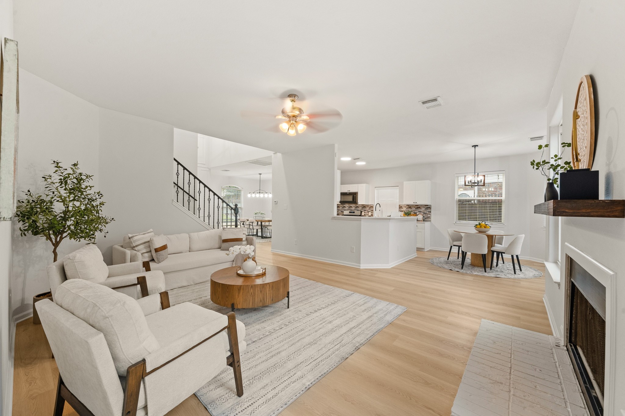 2515 Blue Rose Drive, Missouri City, TX 77459