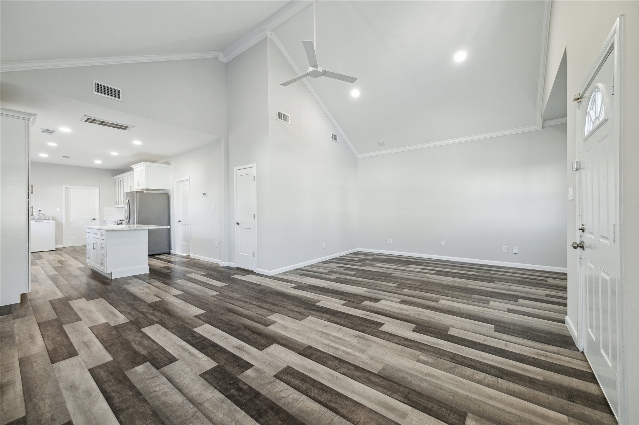 202 E 34th Street, Houston, TX 77018 202 E 34th Street, Houston, TX 77018
