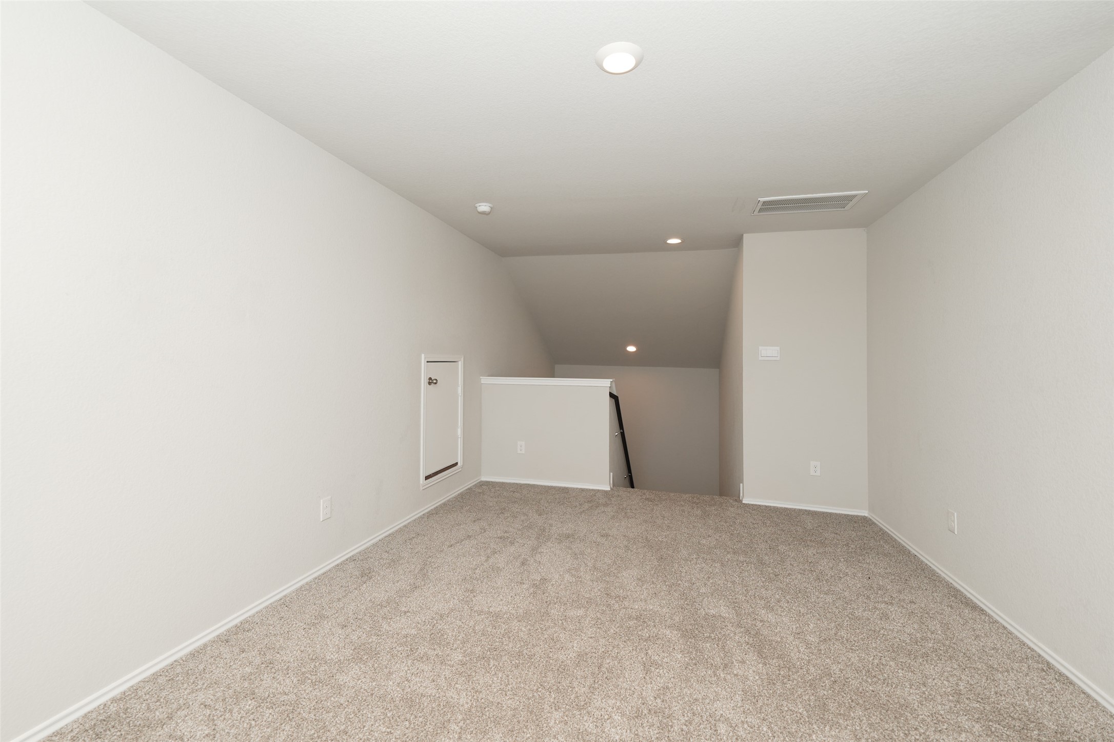 Gameroom Upstairs