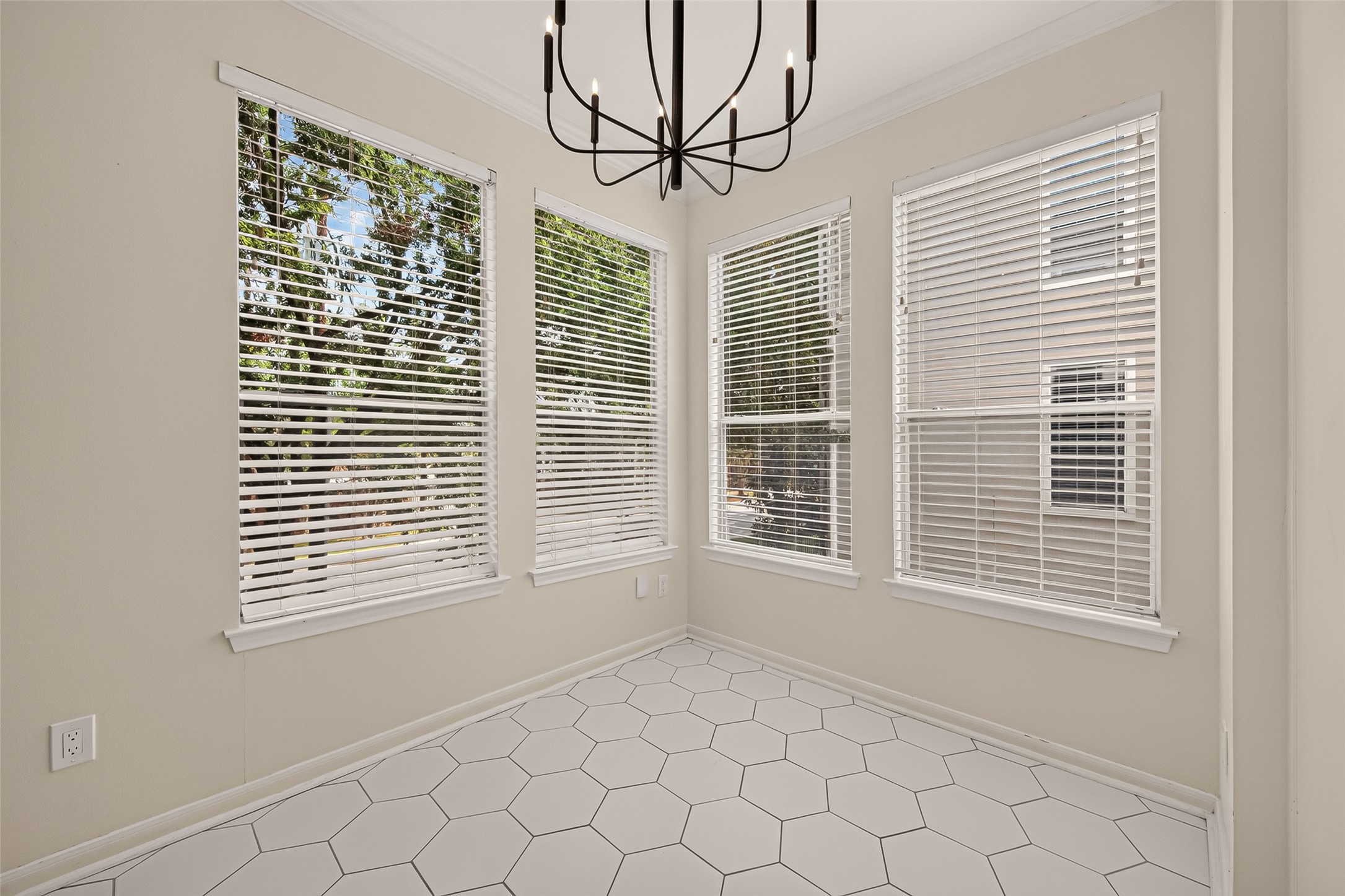 Breakfast nook just off the kitchen.perfect for enjoying your morning coffee, casual meals, and everyday conversations.