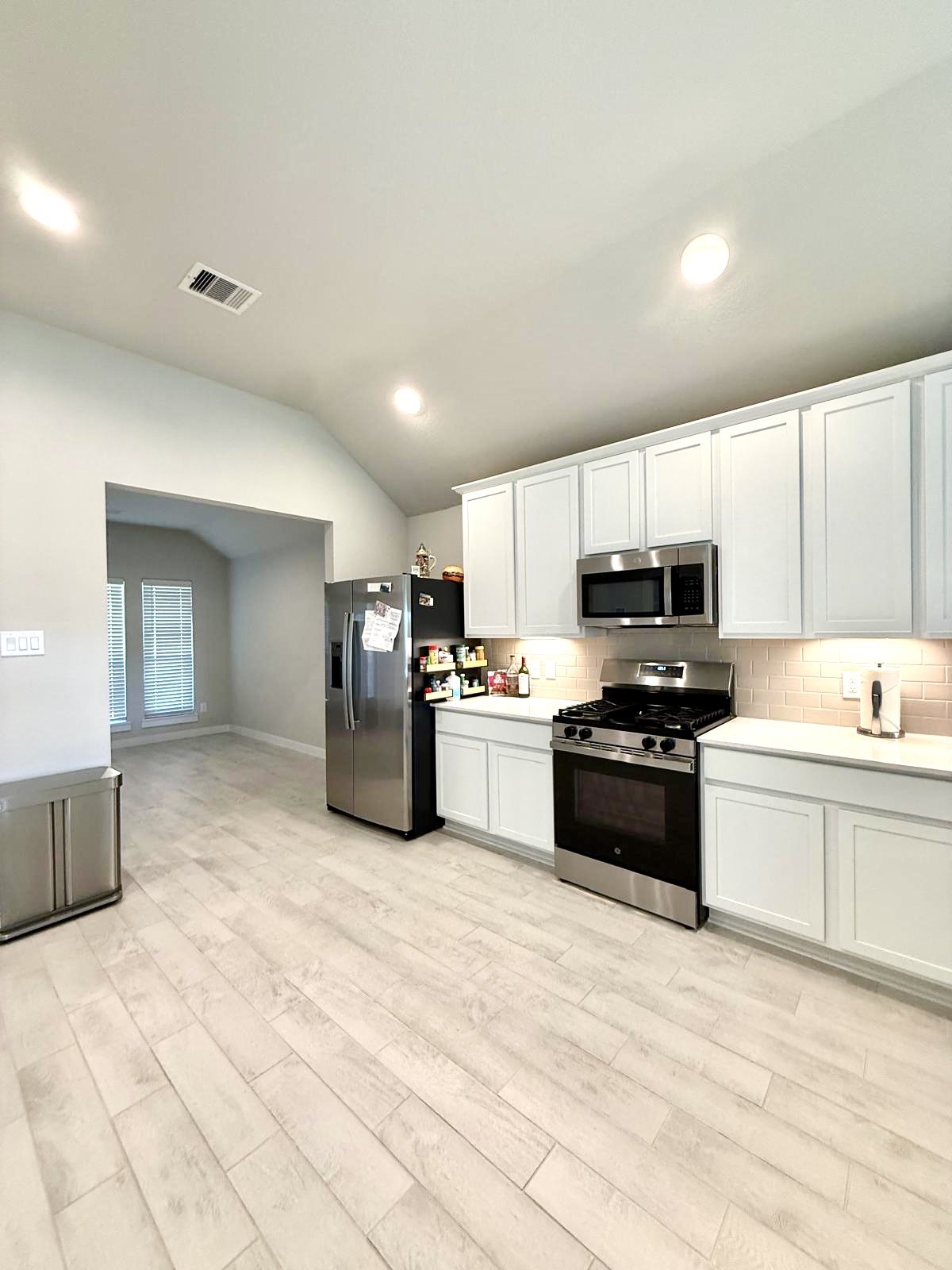 1963 Scarlet Yaupon Way, Conroe, TX 77301