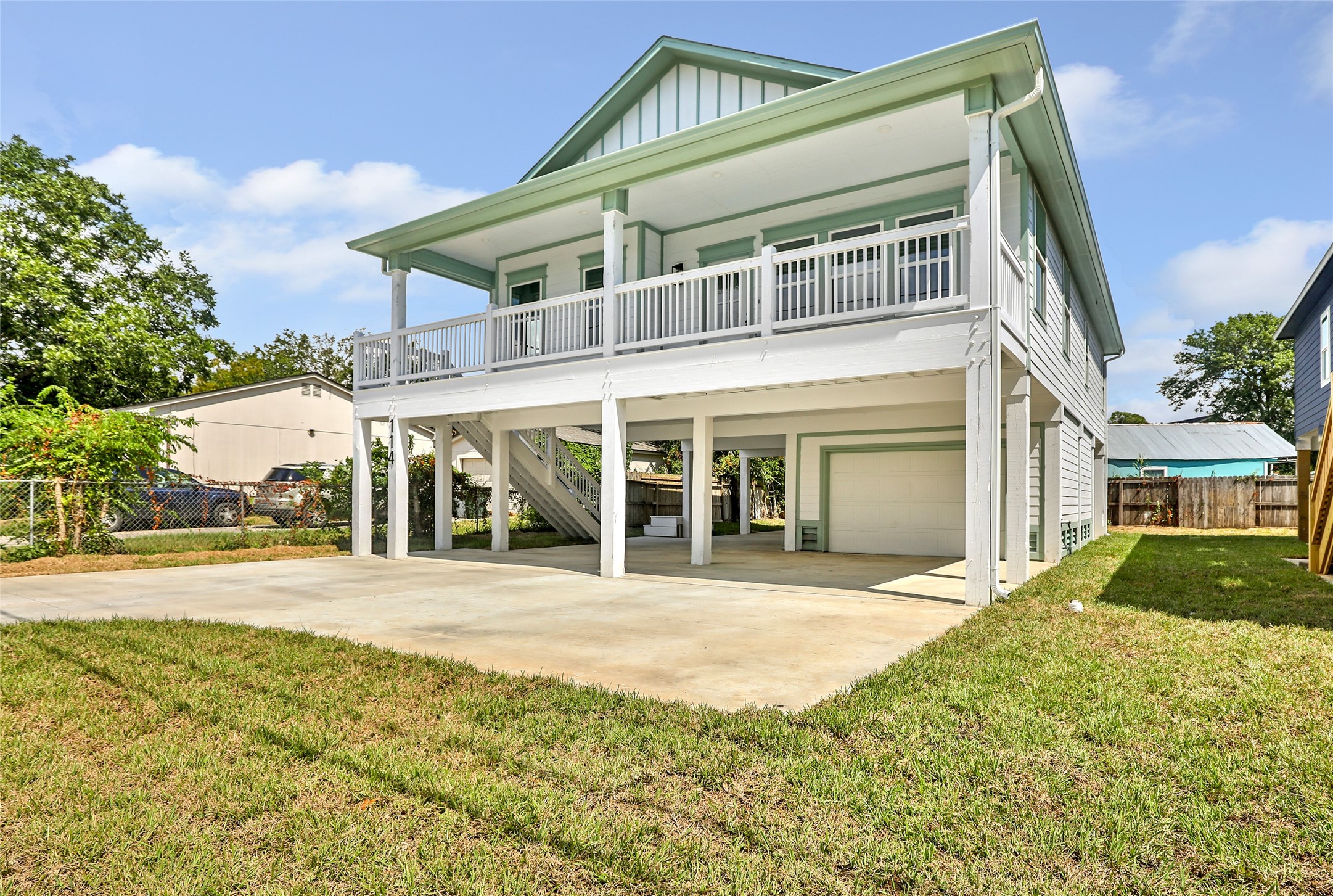 114 Dwire Drive, La Porte, TX 77571