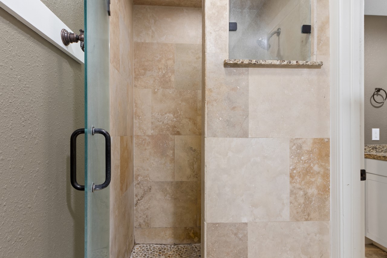 Primary Shower